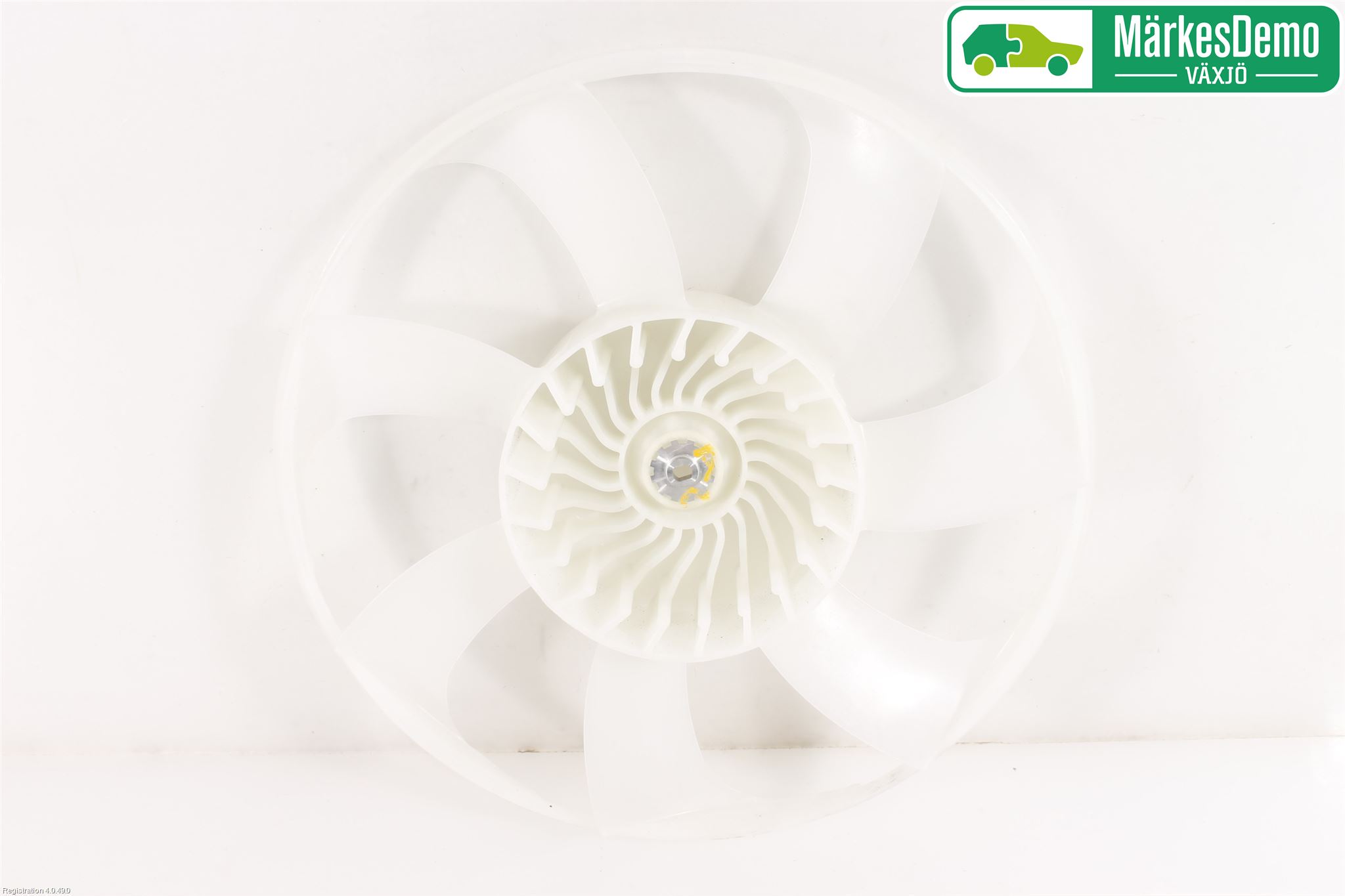 Toyota RAV4 13-18 Kylfläkt-Vinge