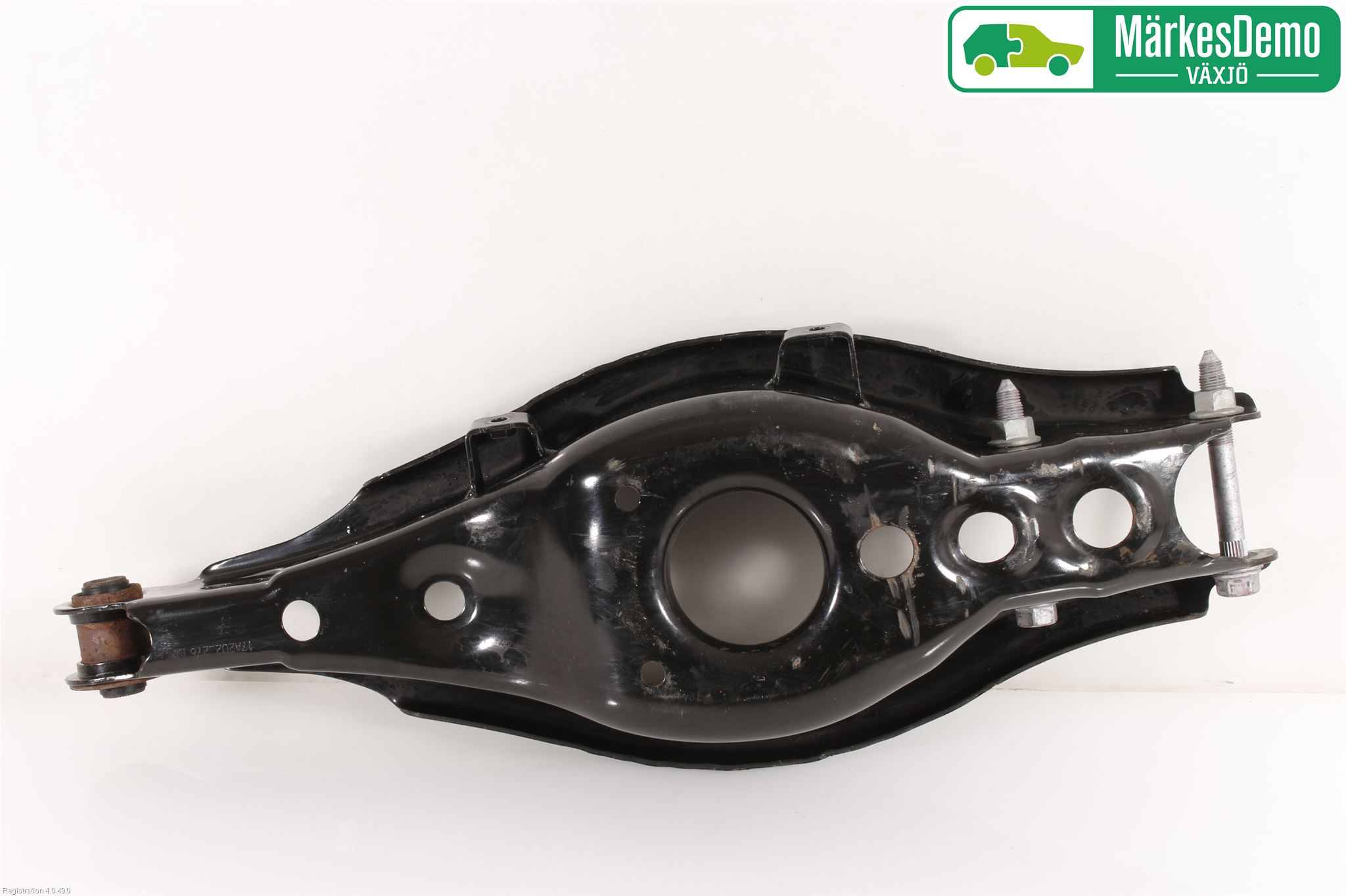 Toyota AURIS 13-19 Bärarm Bak Vänster