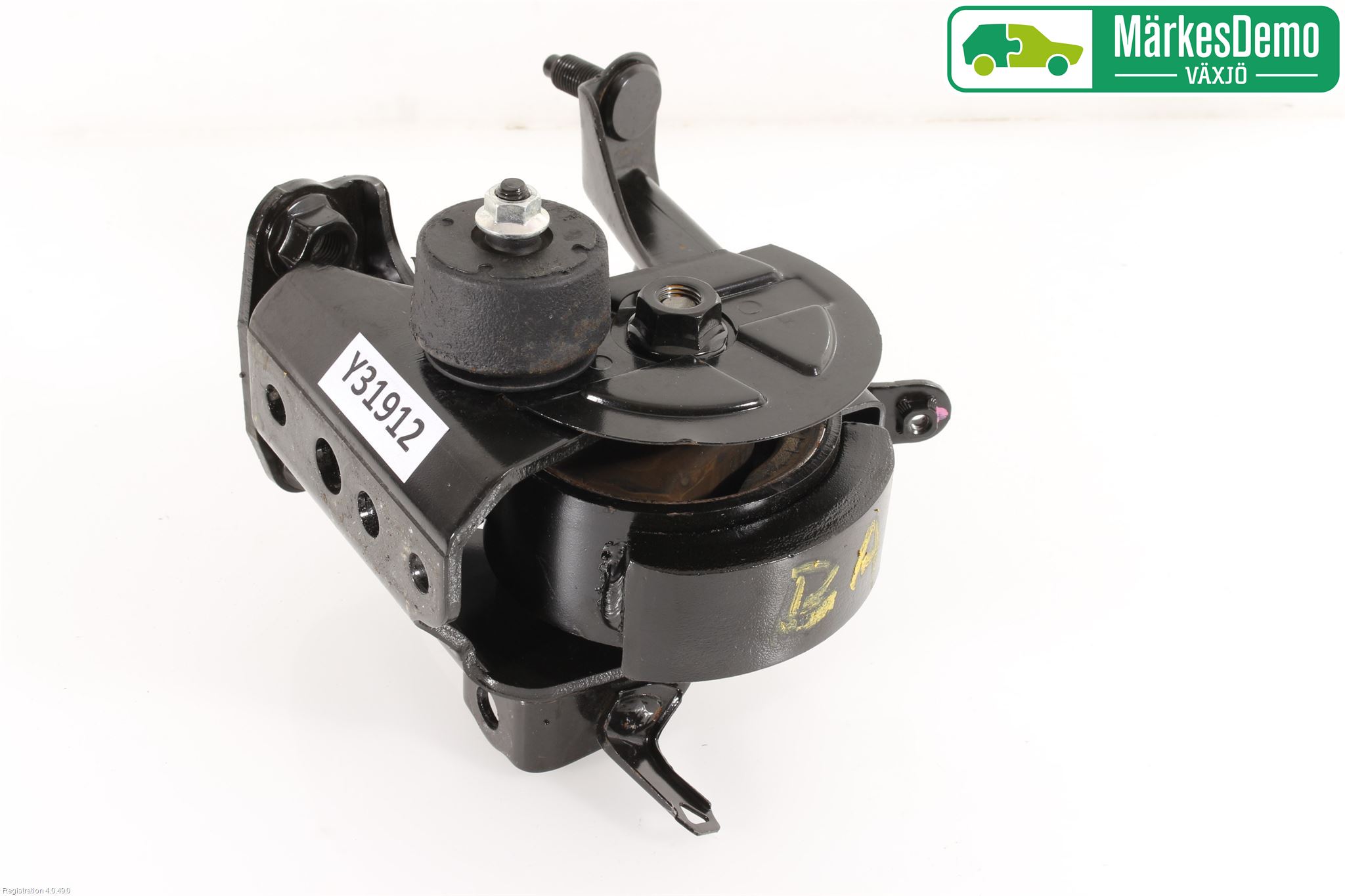 Toyota AVENSIS 16-18 Motorfäste