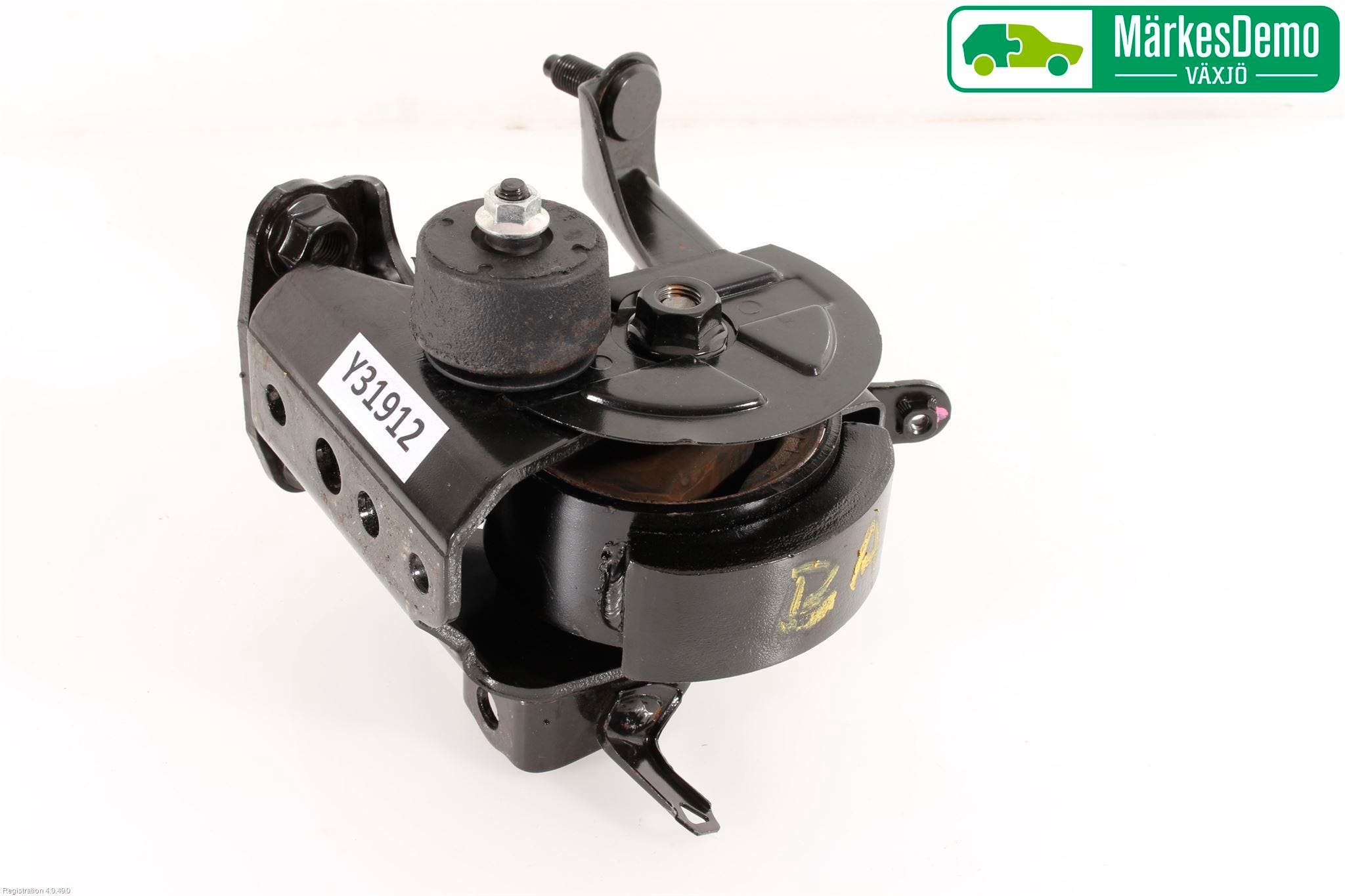 Toyota AVENSIS 16-18 Motorfäste