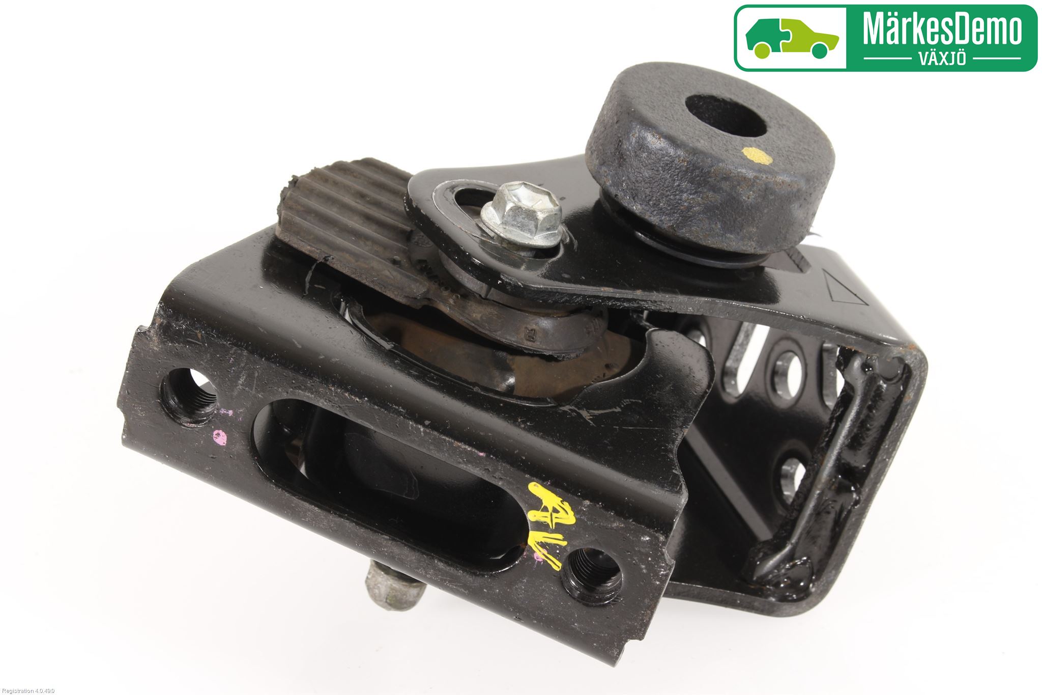 Toyota AVENSIS 16-18 Motorfäste