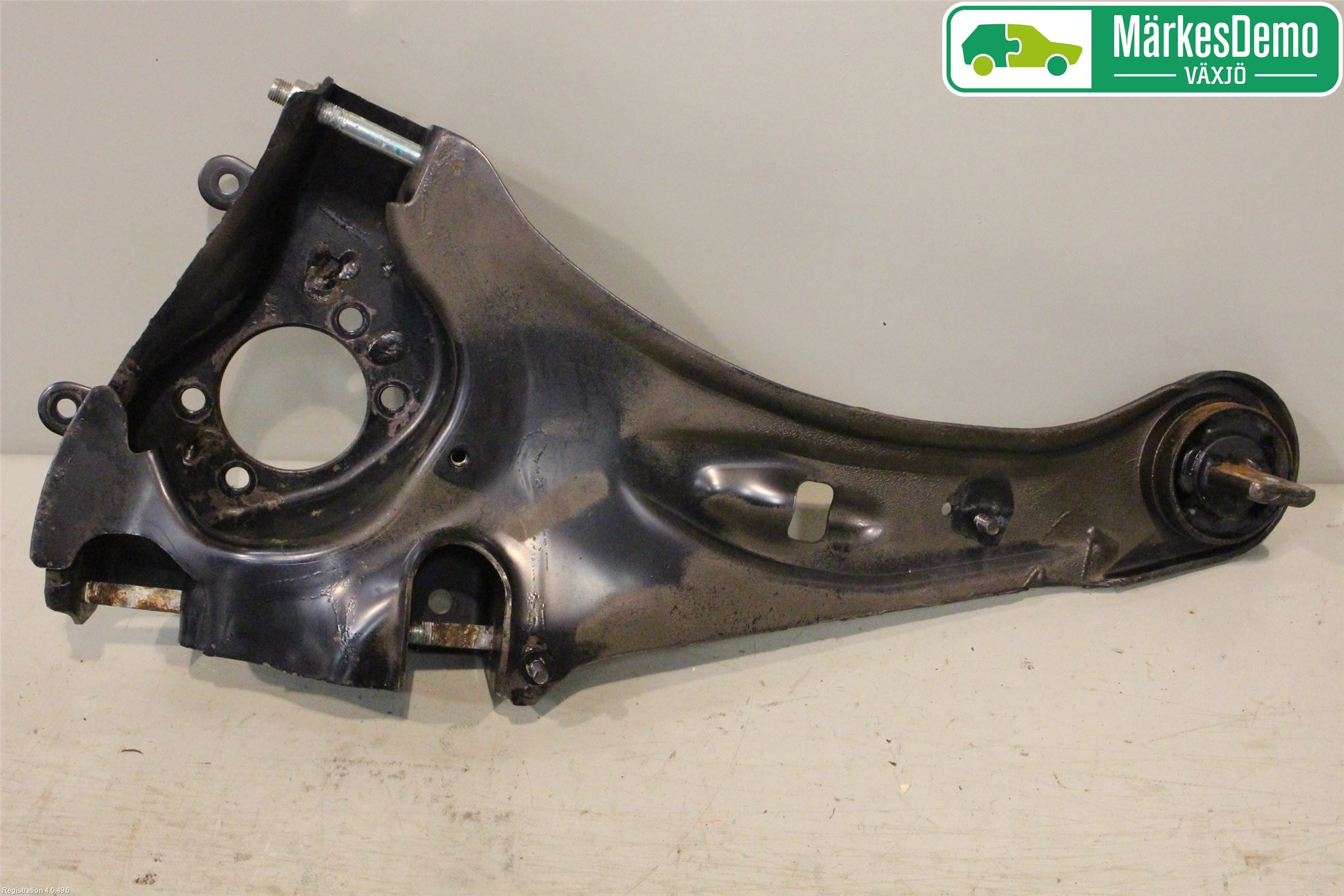 Mitsubishi ASX 10-22 Bärarm Bak Vänster