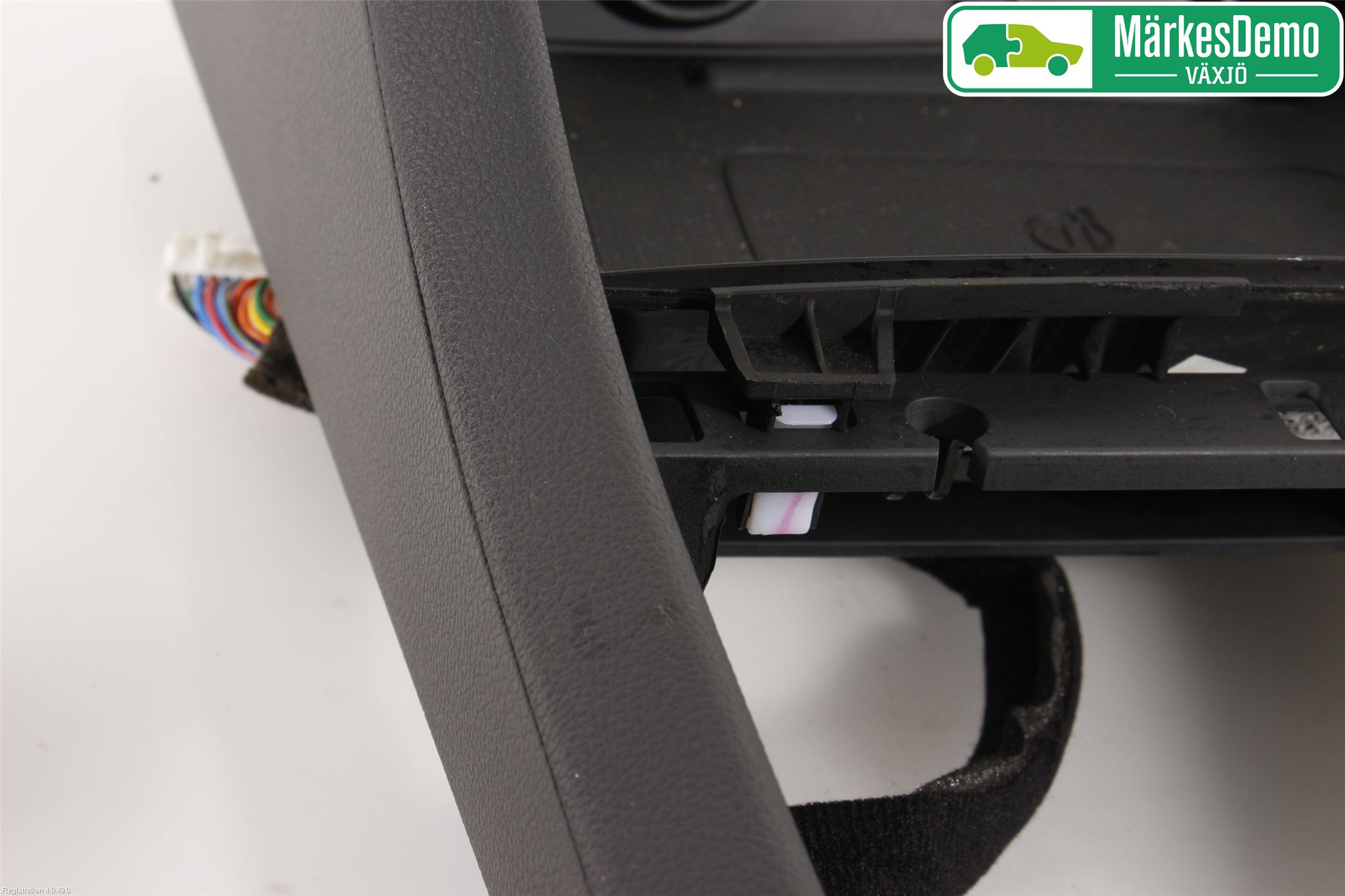 Hyundai IONIQ AE 17-22 Instrumentkonsoll Golv