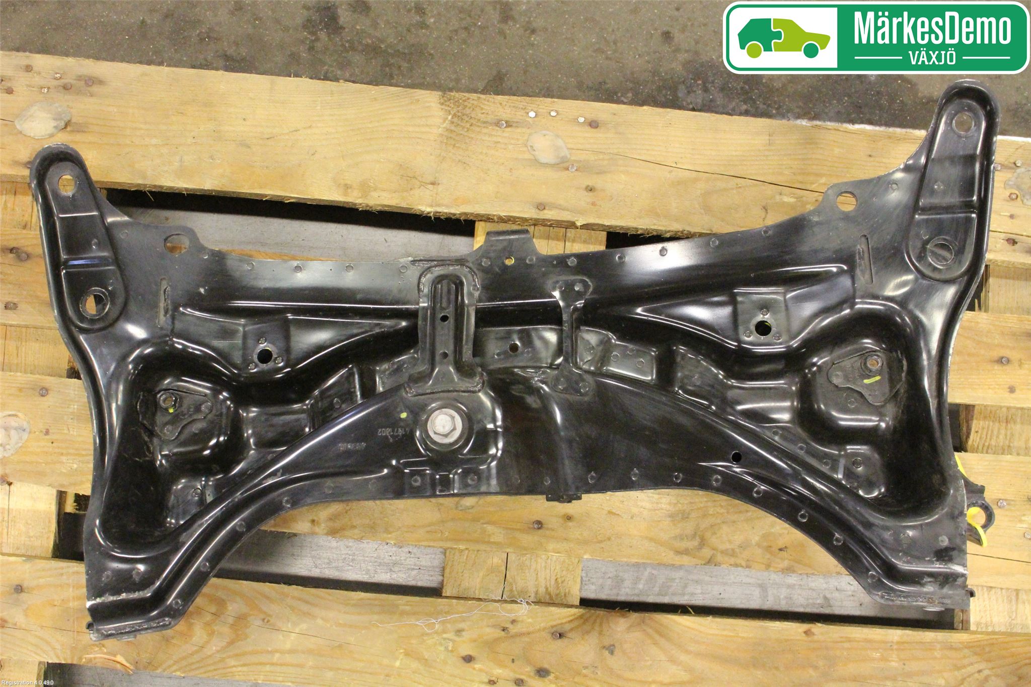 Toyota AYGO 15-21 Framvagnsbalk