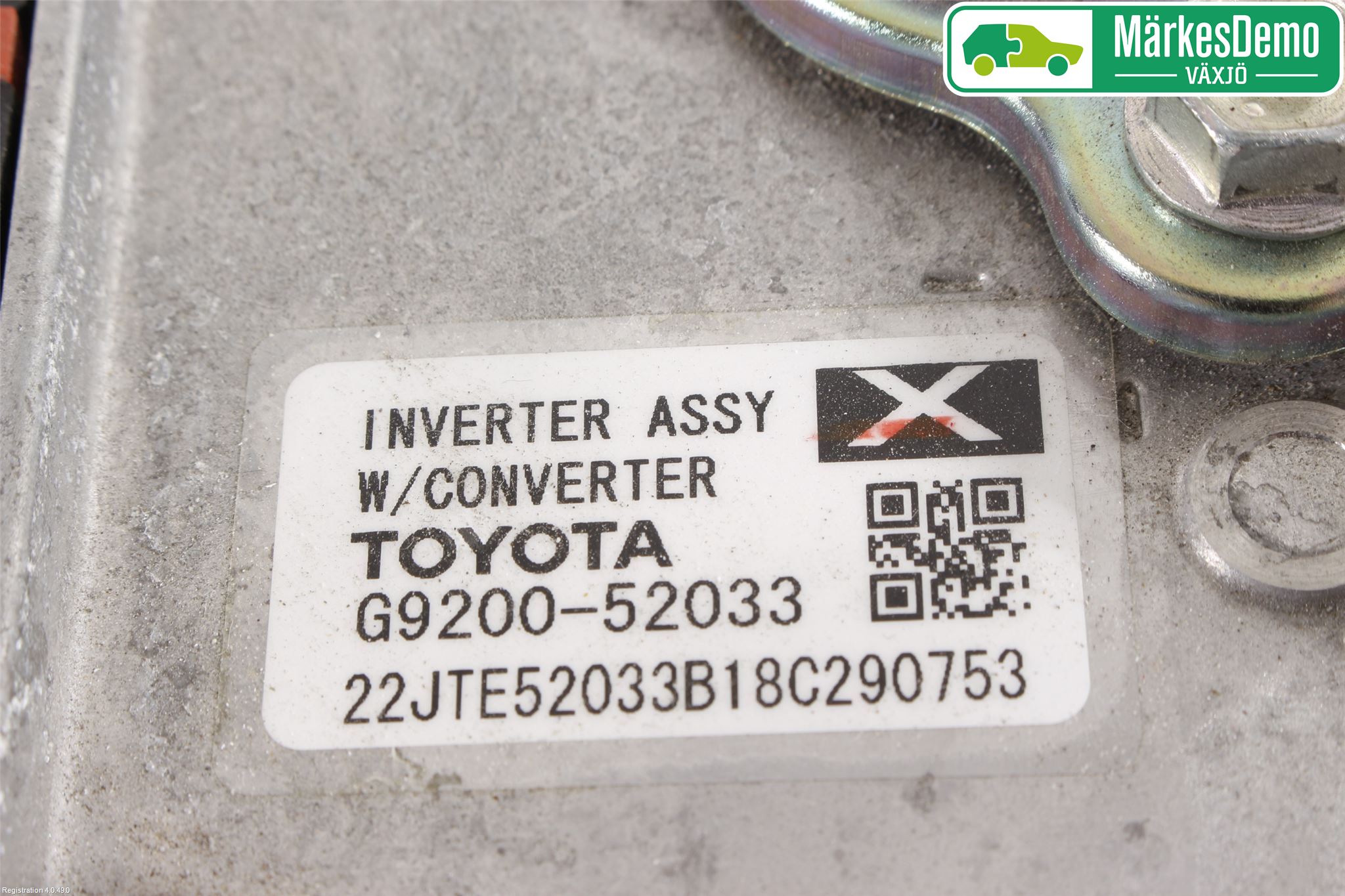 Toyota YARIS XP130 15-20 Hybridconverter