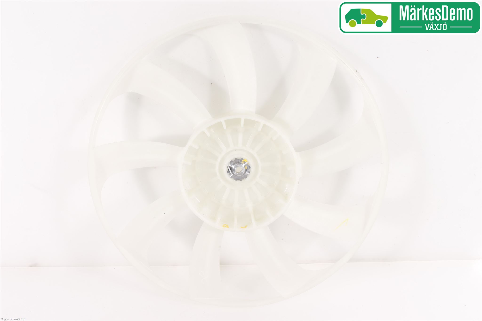 Toyota C-HR 16-23 Kylfläkt-Vinge