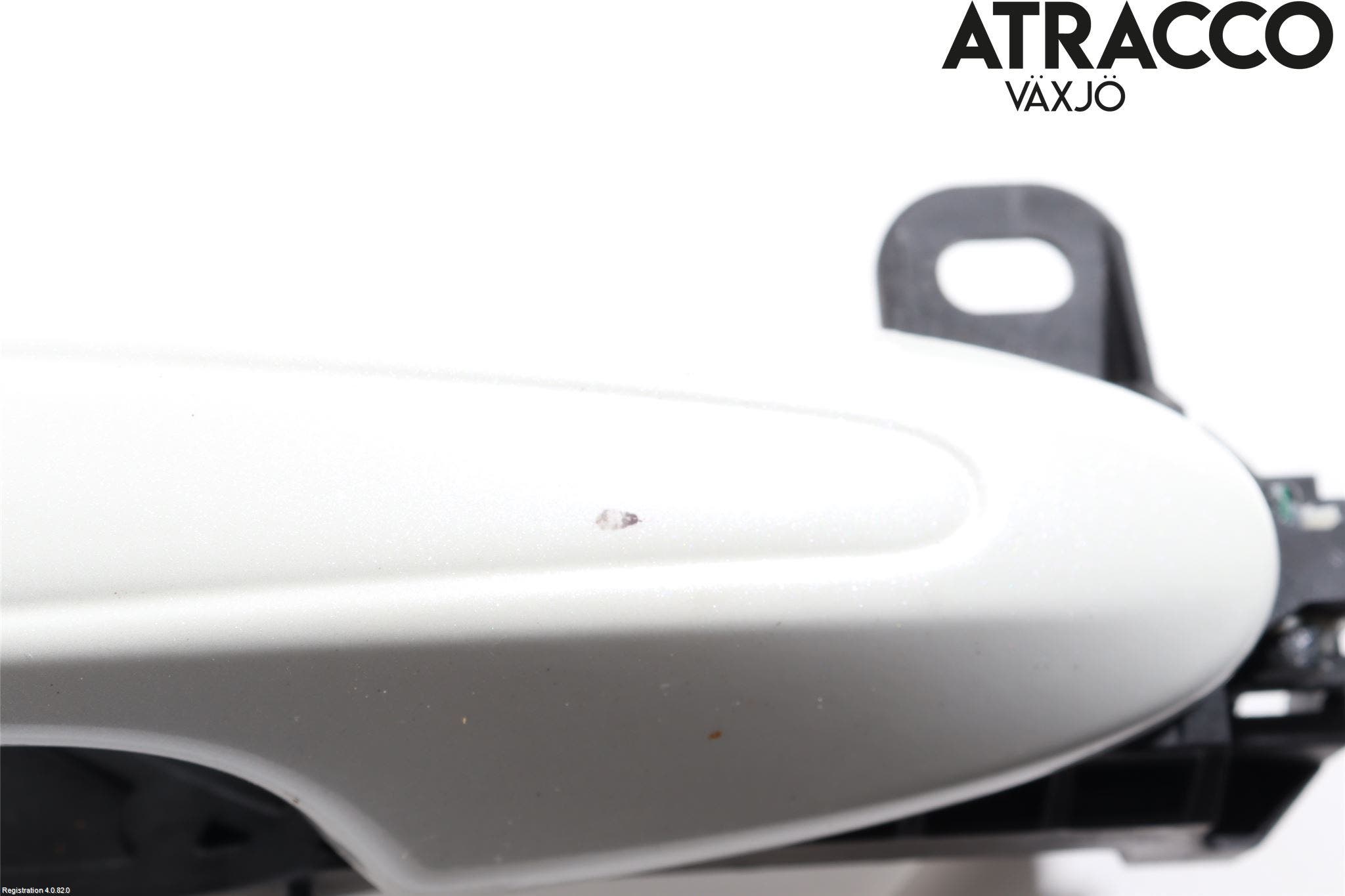 Toyota RAV4 13-18 Dörrhandtag Yttre Hö