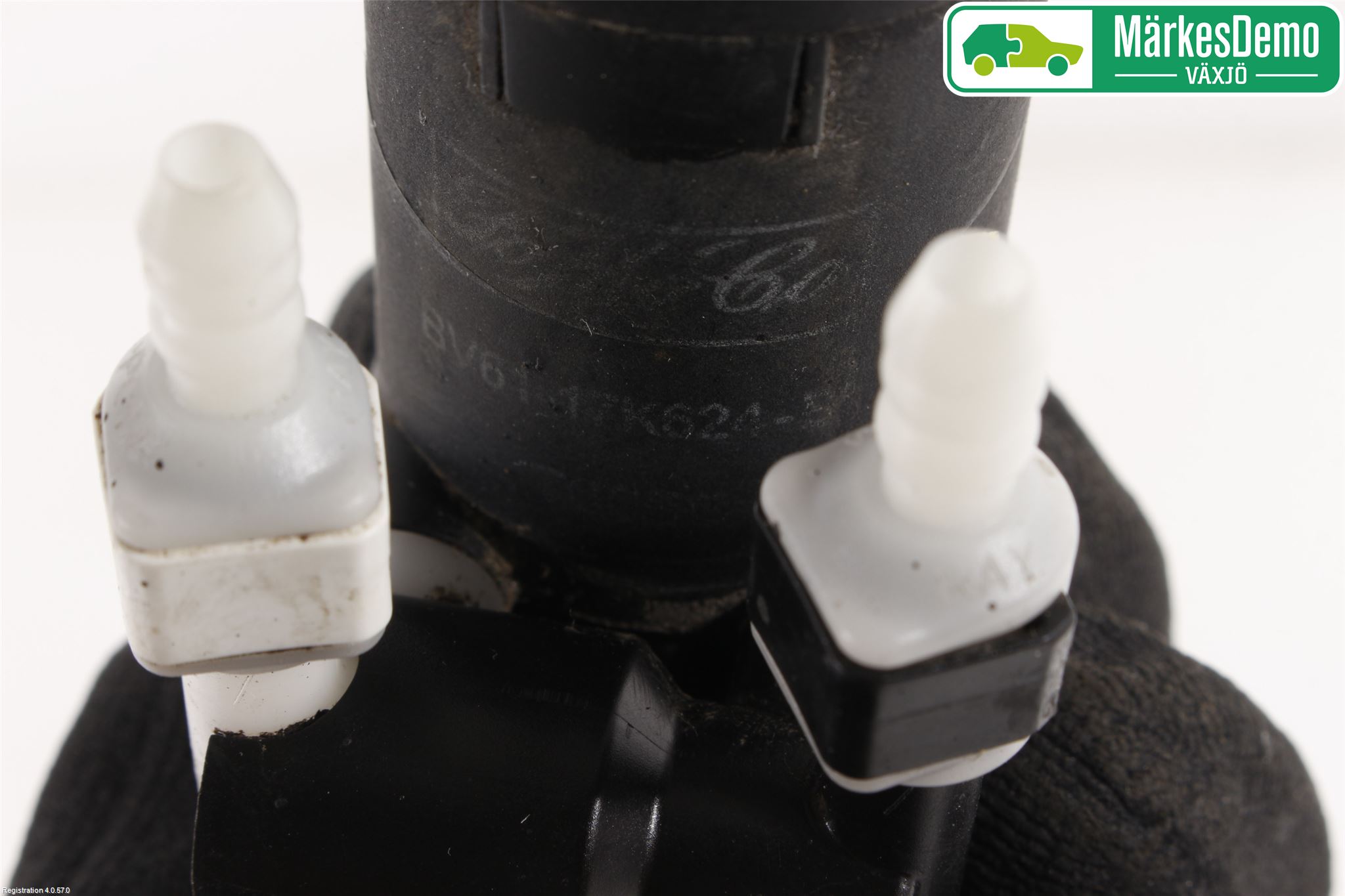 Ford FOCUS 11-14 Spolarpump Vindruta