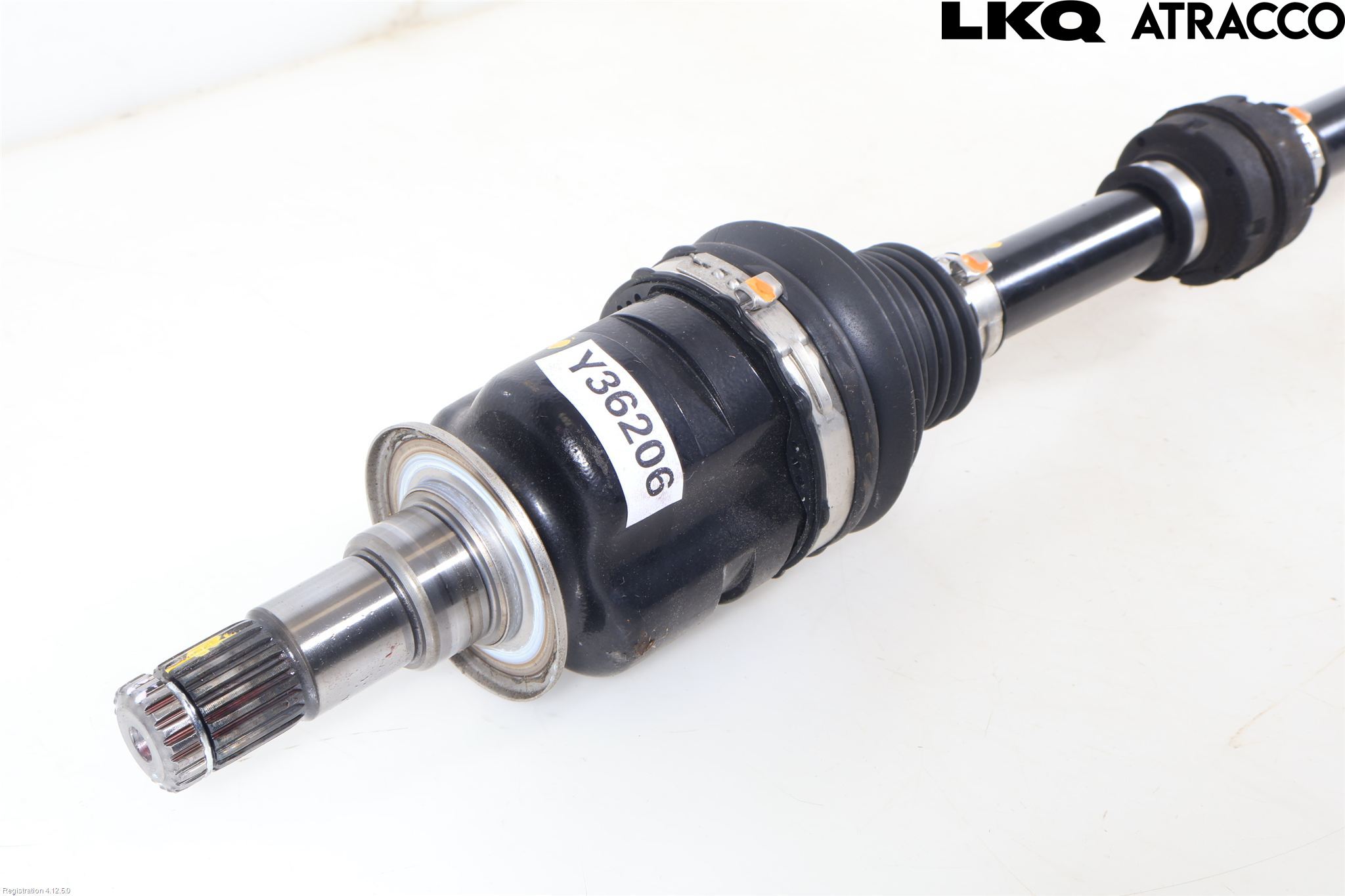 Toyota YARIS CROSS XP21 21- Drivaxel Fram Höger