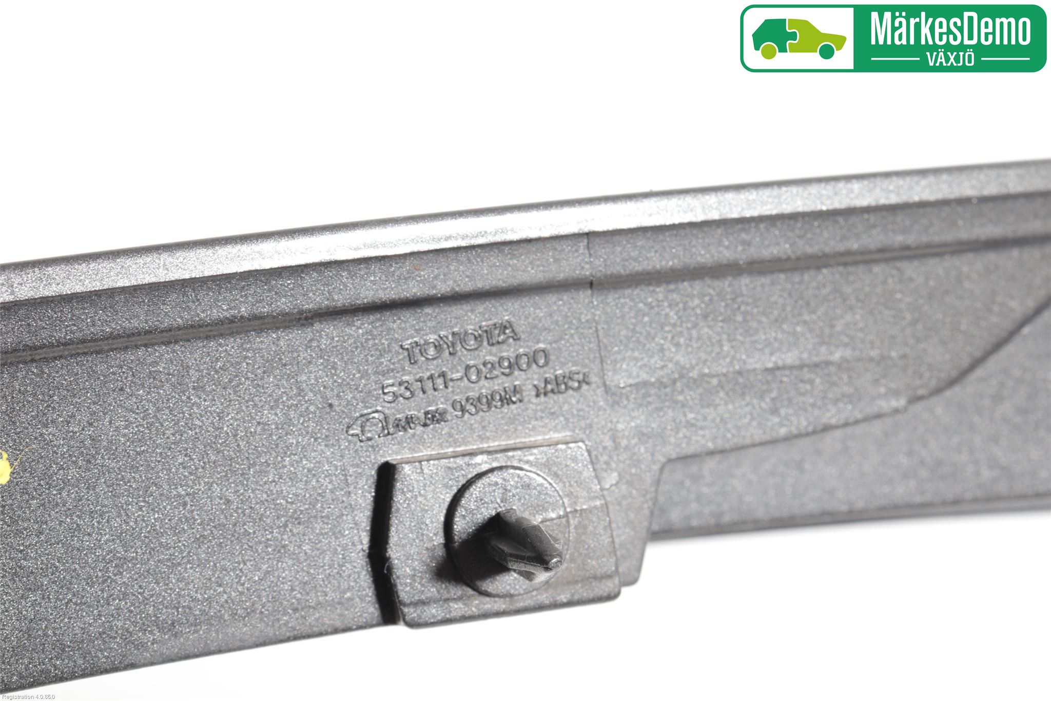 Toyota COROLLA 98-01 Grill Komp