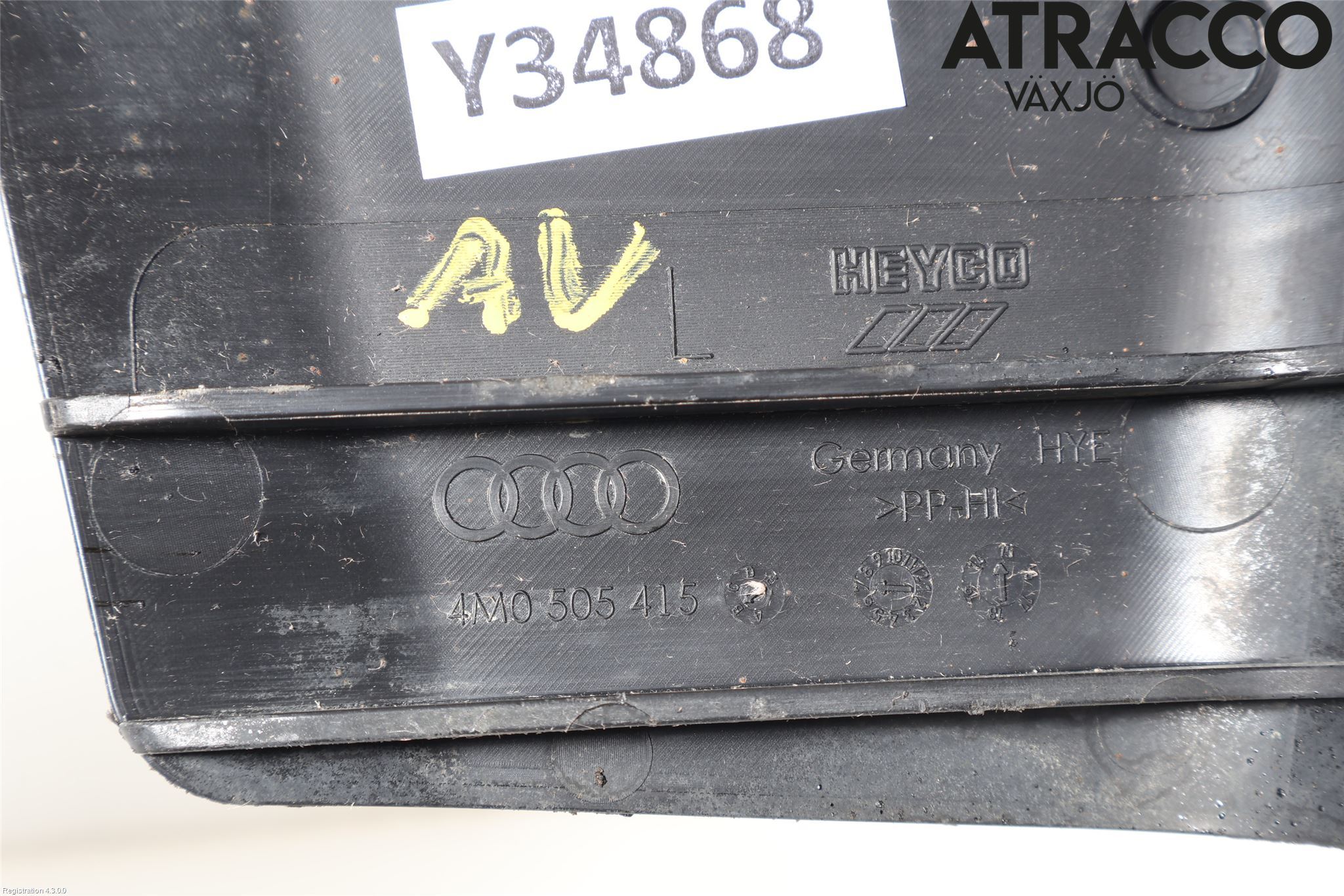 Audi Q7/SQ7 Bärarm Bak Vänster