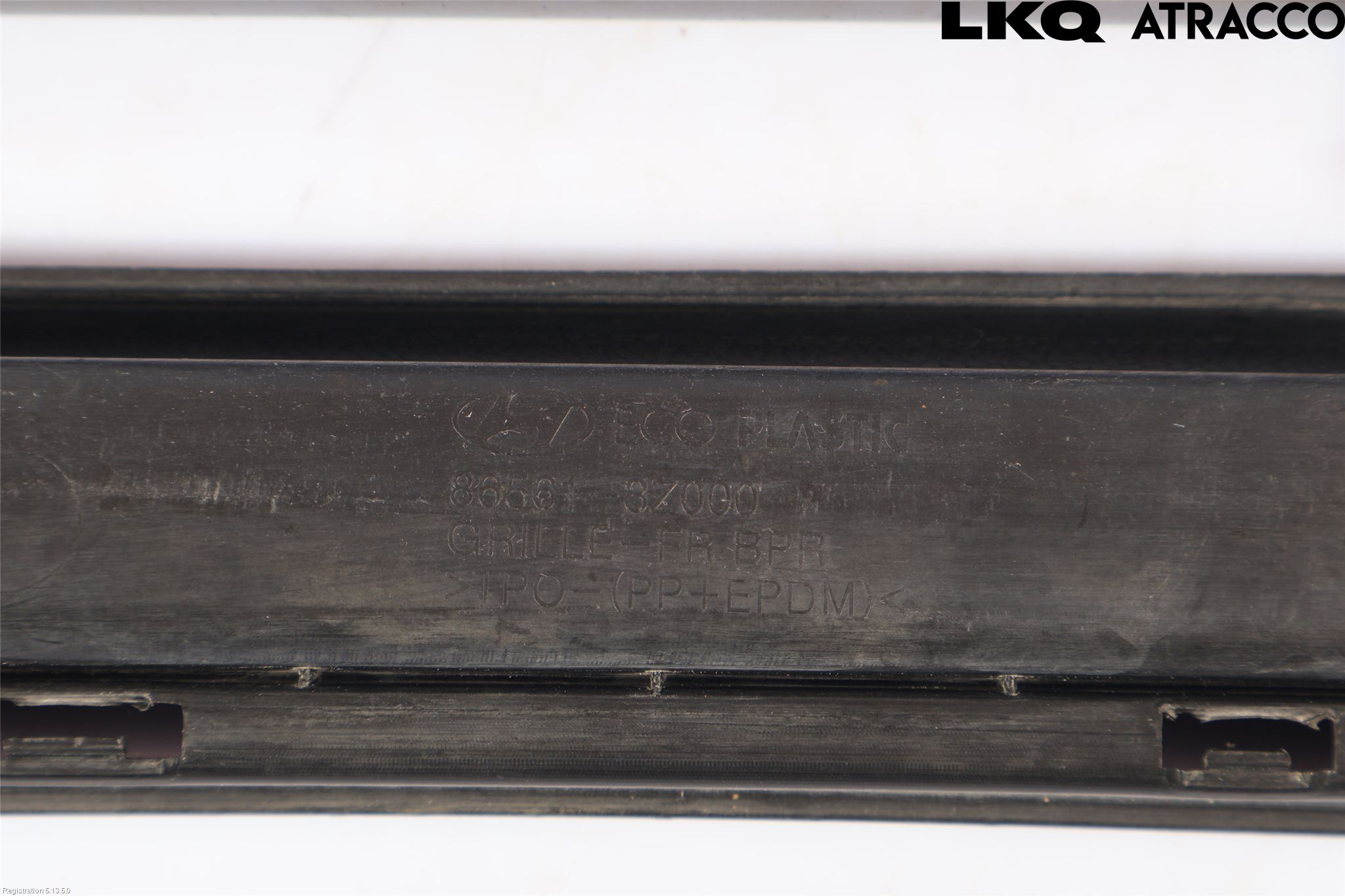 Hyundai i40 08-15 Grill-Galler