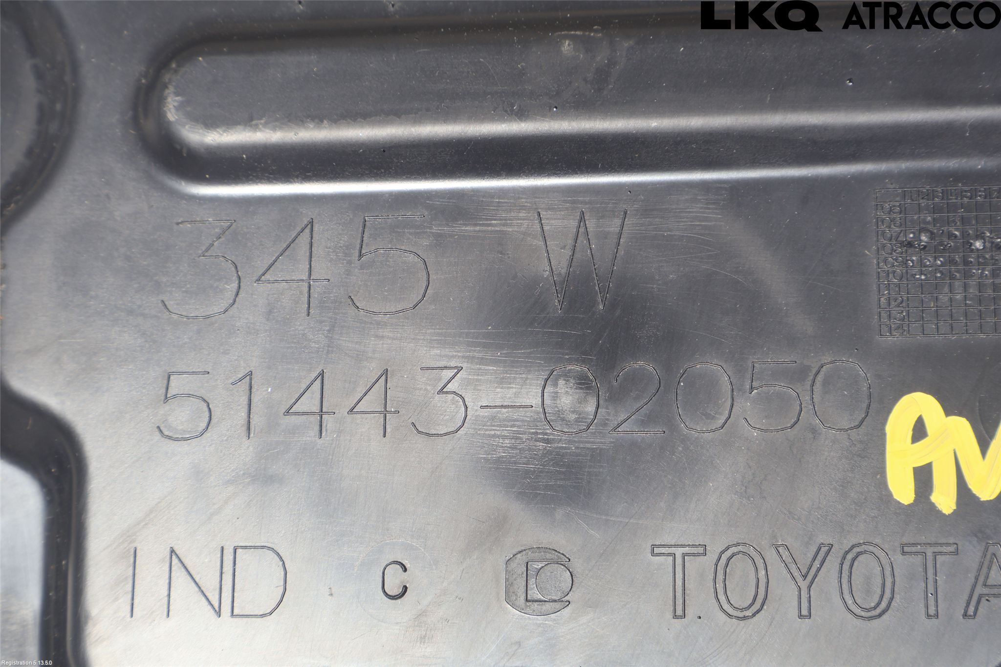 Toyota AURIS 10-12 Hasplåt Plåt-Plast