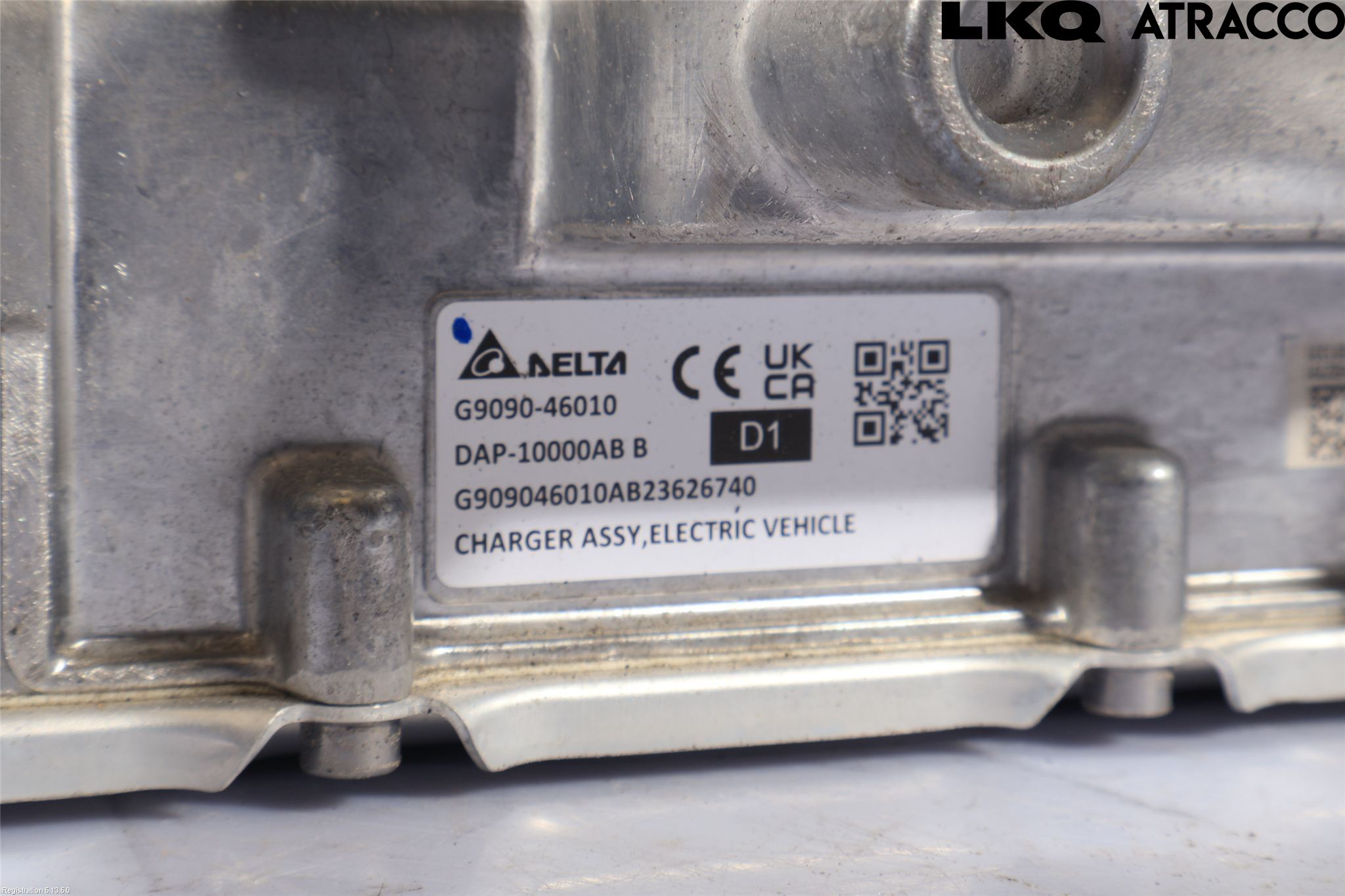 Lexus RZ 23- Batteriladdare Högspänning