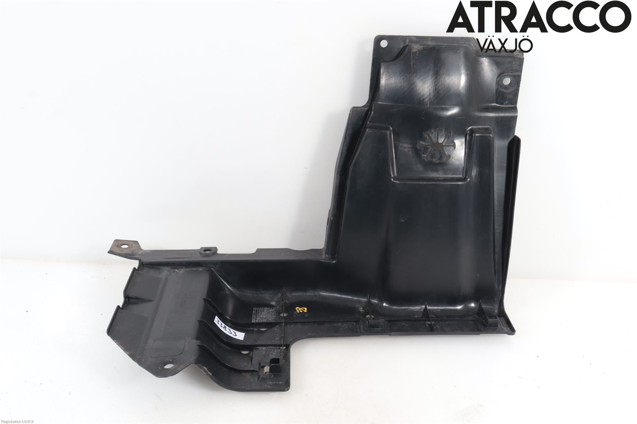 Honda HR-V 15-21 Hasplåt Plåt-Plast