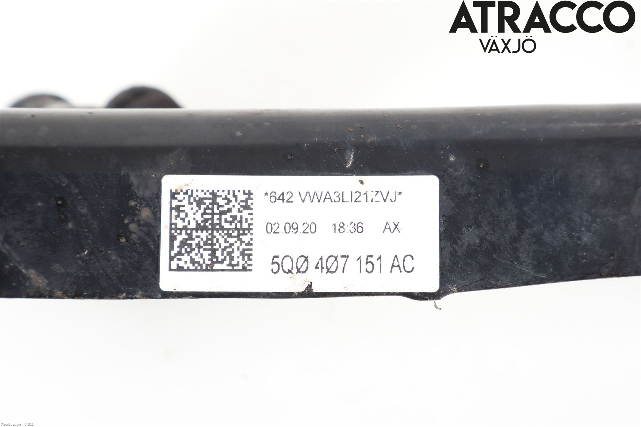 Audi A3/S3 8Y 21- Bärarm Fram Undre Vä