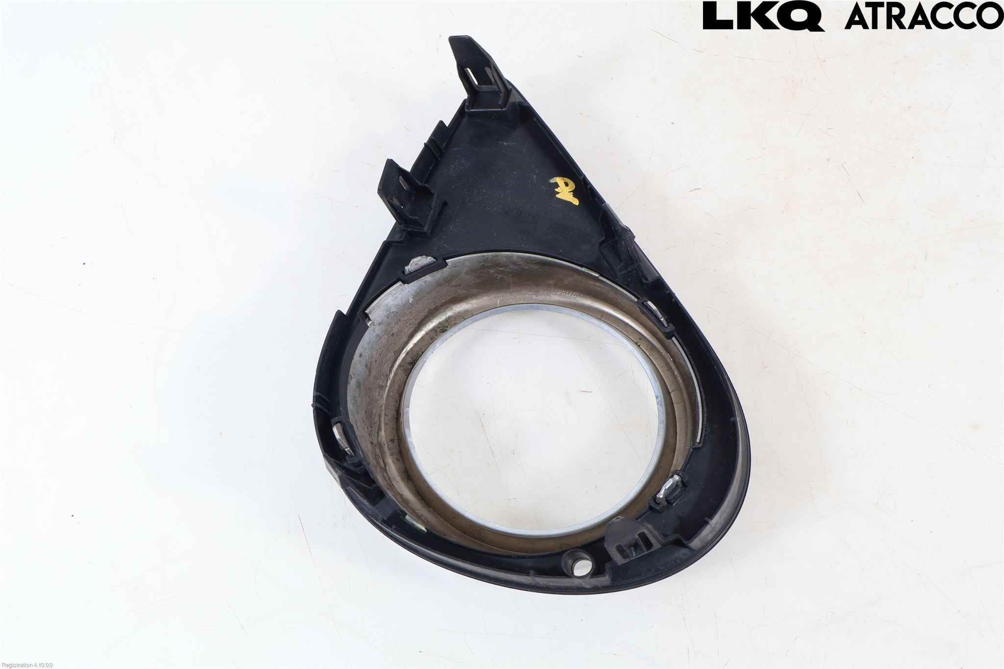 Toyota YARIS XP130 12-14 Dimljussarg Fram