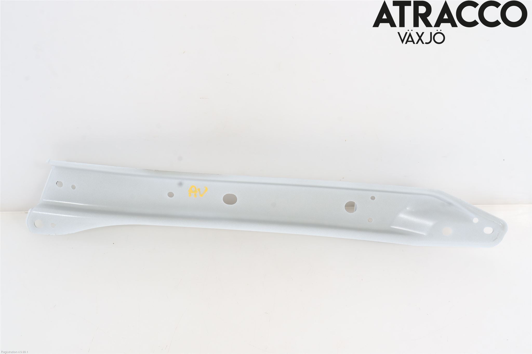 Suzuki SWIFT 11-16 Frontplåt Övre