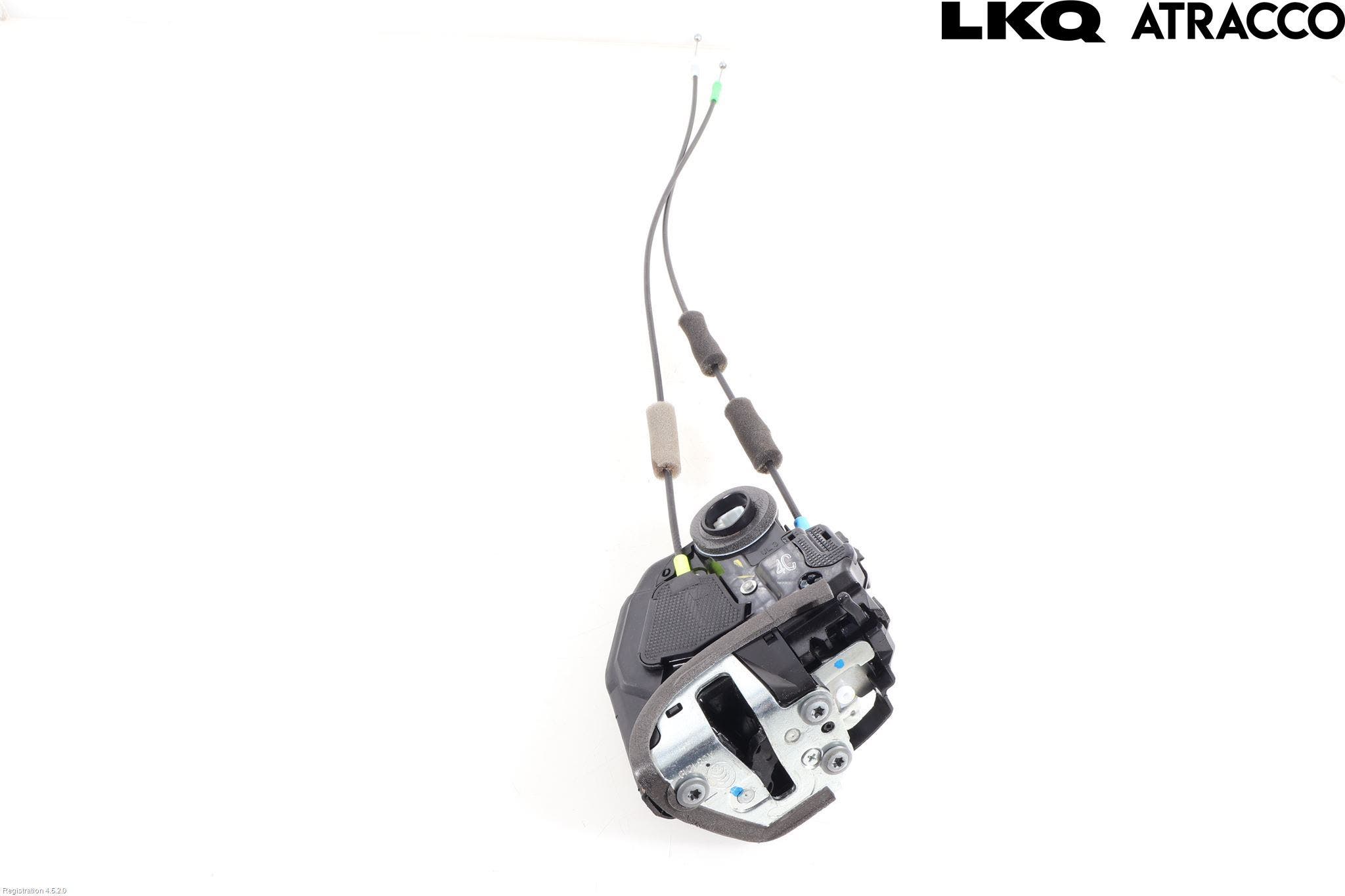 Toyota AVENSIS 16-18 Låskista-Dörrlås