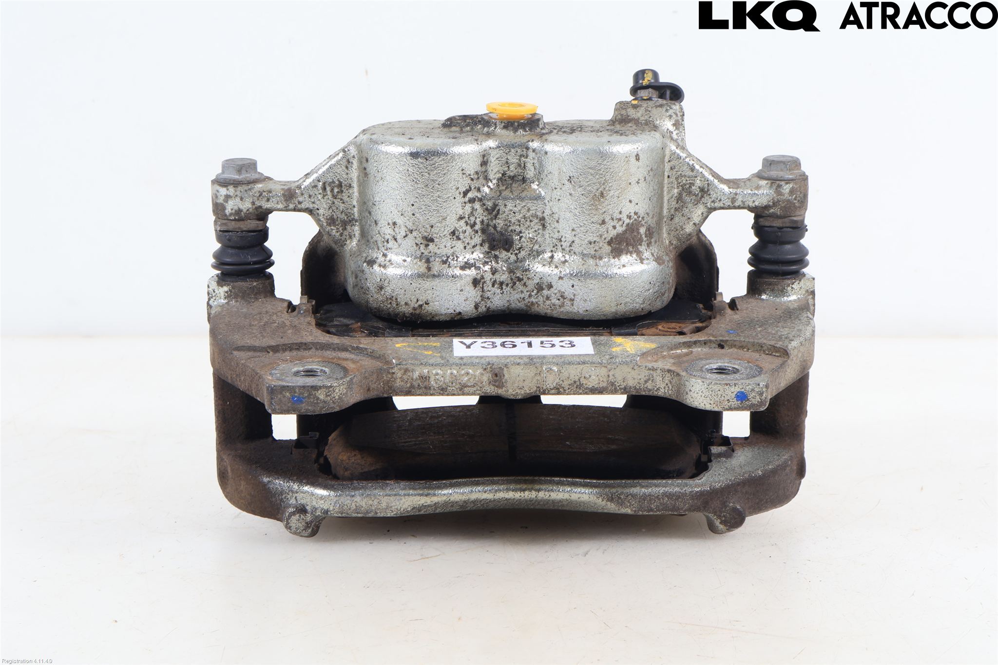 Toyota C-HR 24- Bromsok Fram Höger