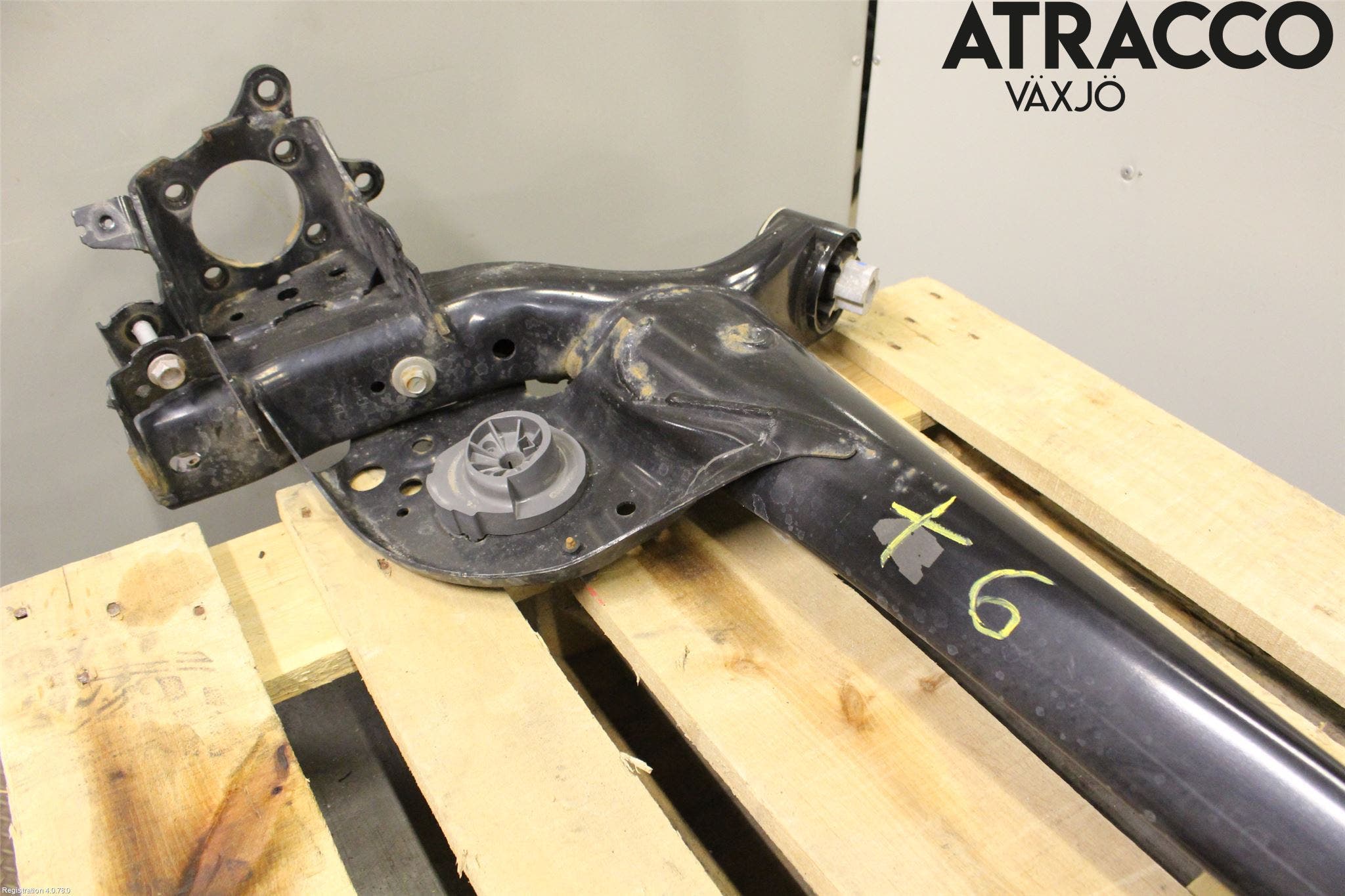 Mazda 3 IV 19- Bakaxelbalk