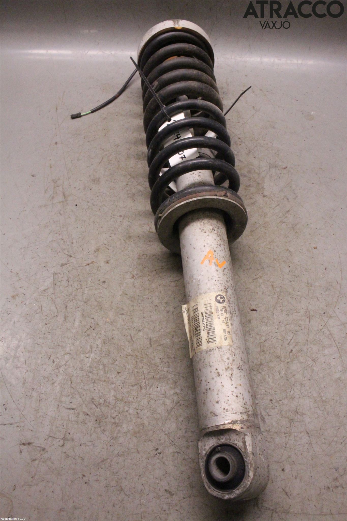 BMW 5 E60/61 Sed/Tou 02-10 Fjäderben Bak Höger