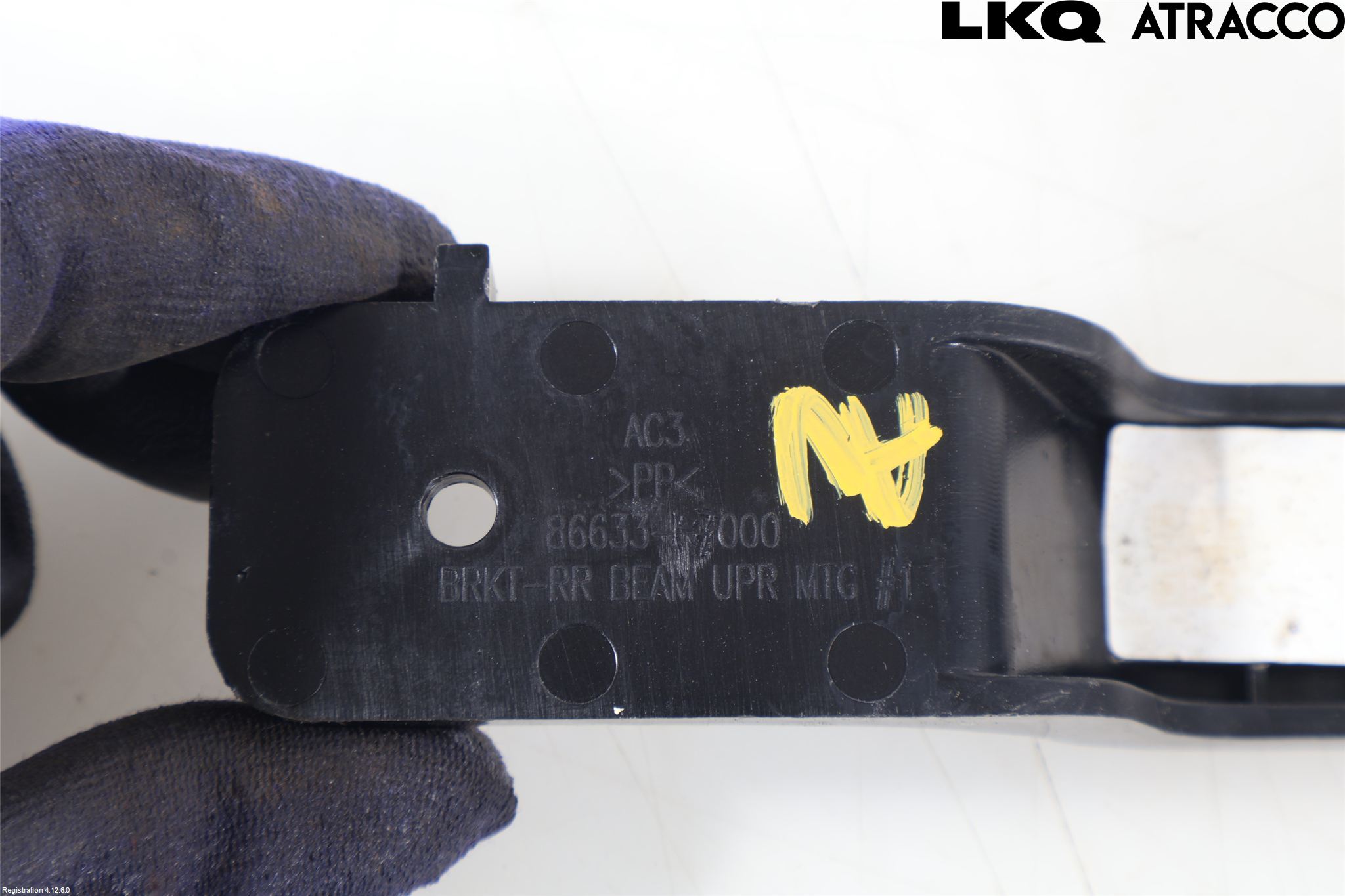 Hyundai i10 LA 20- Stötfångardel Bak Mitt