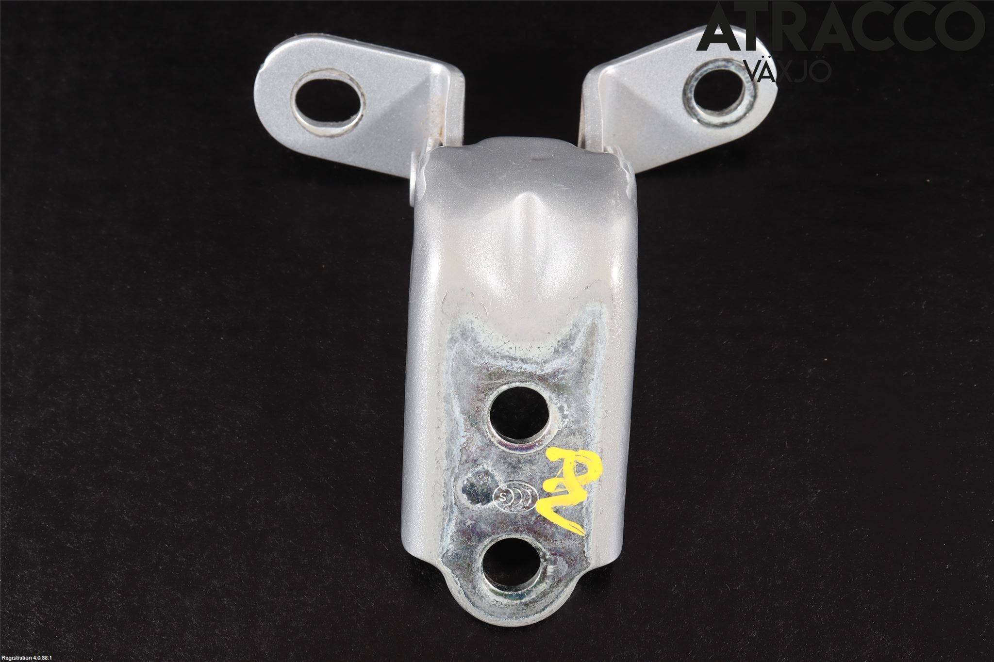 Hyundai BAYON BC3 21- Dörrgångjärn