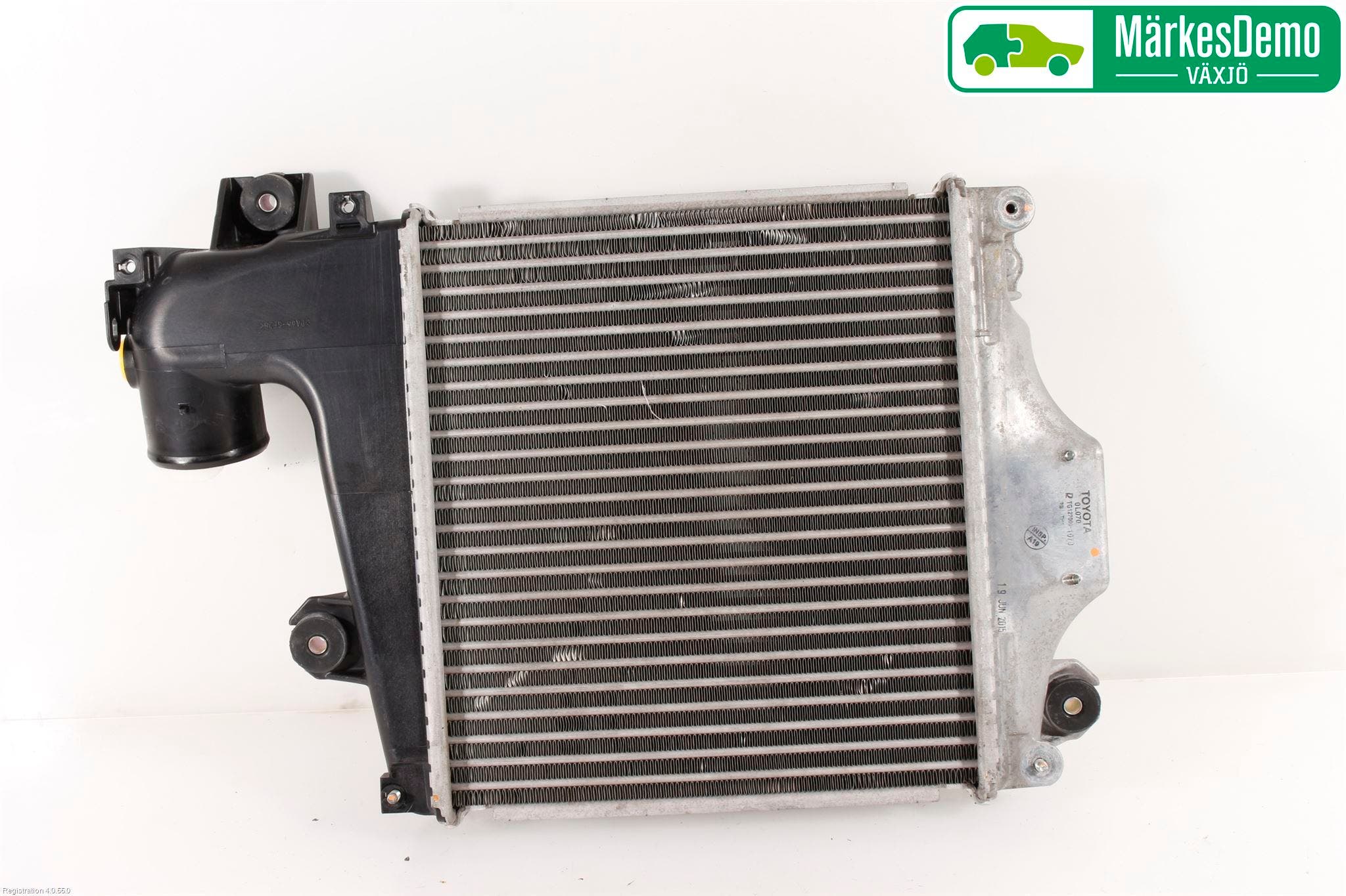 Toyota HILUX 05-16 Laddluft-Intercooler Kyl