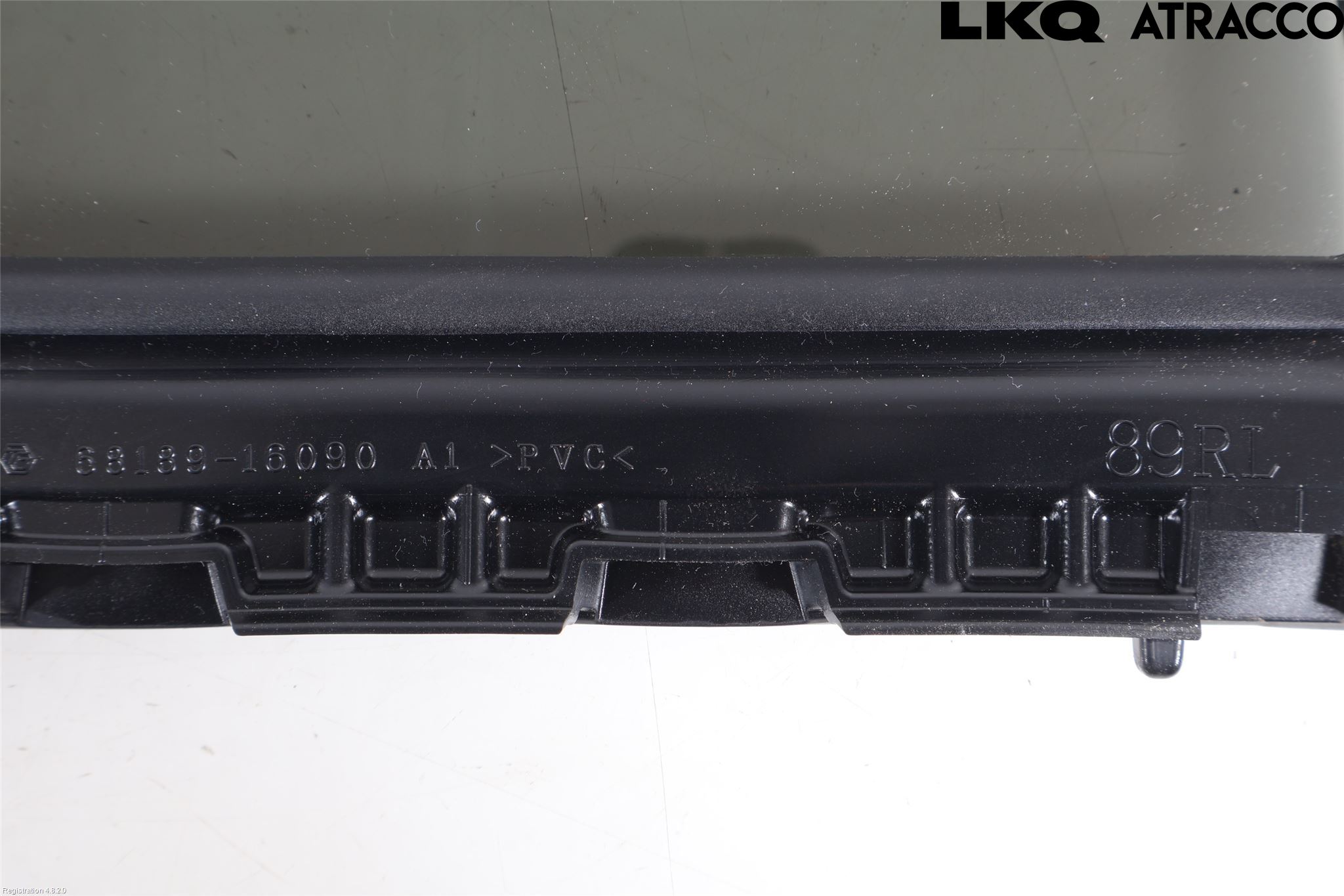 Toyota COROLLA CROSS XG10 22- Dörruta Bak Lilla Vä