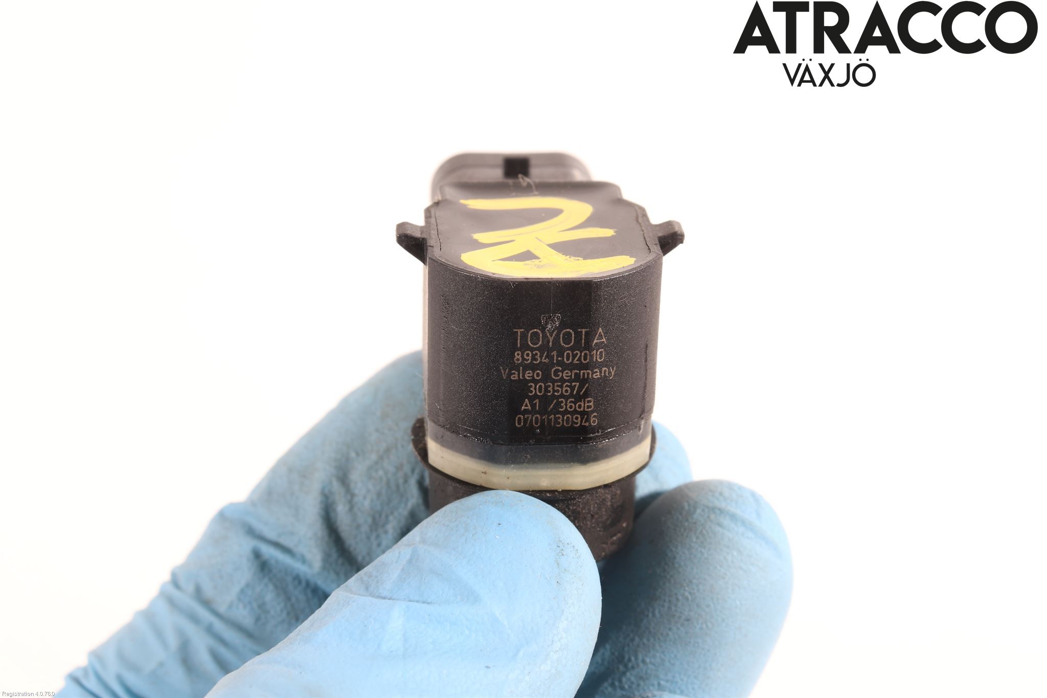 Toyota AURIS 13-19 Parkeringshjälp Frontsensor