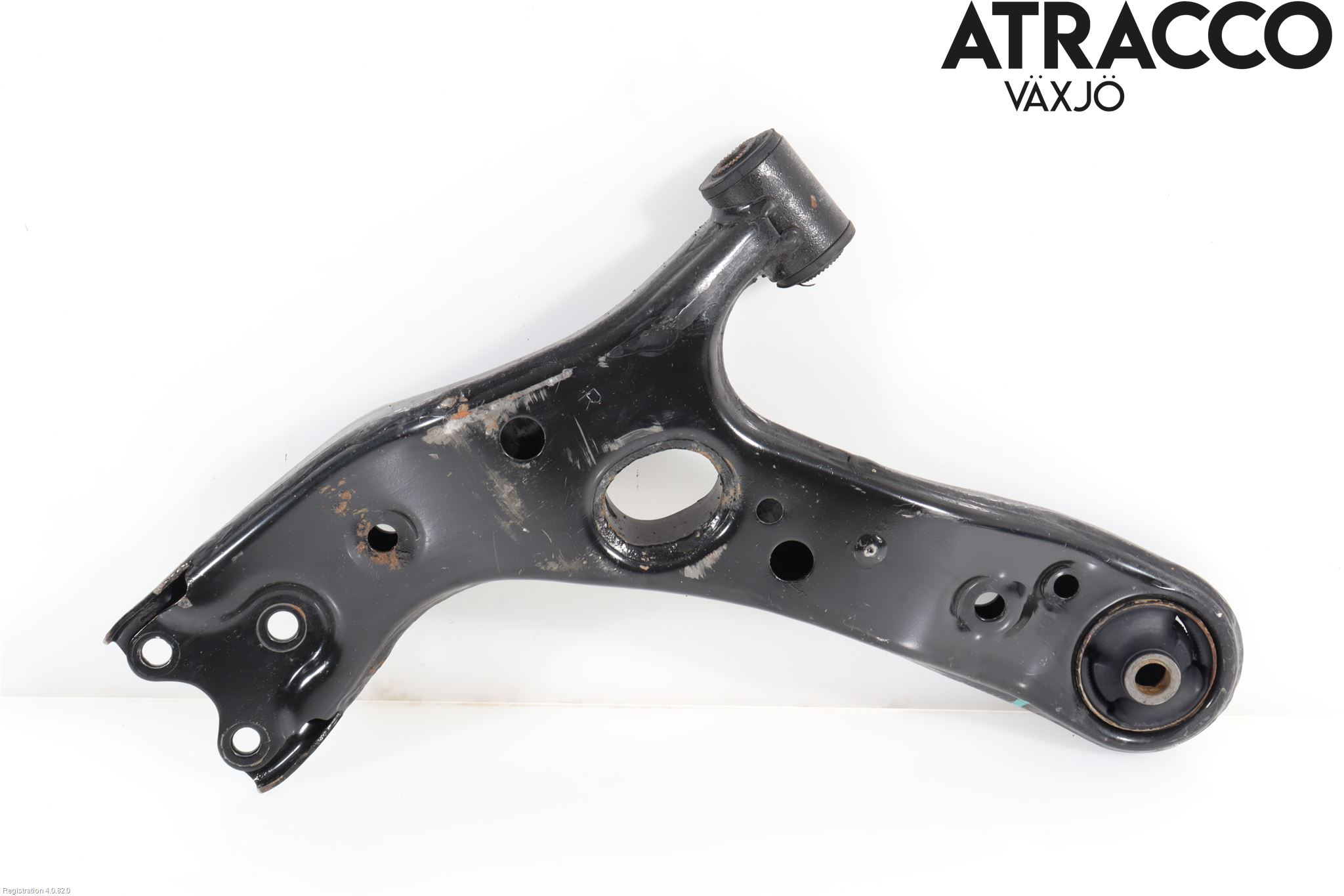 Toyota AURIS 13-19 Bärarm Fram Undre Hö