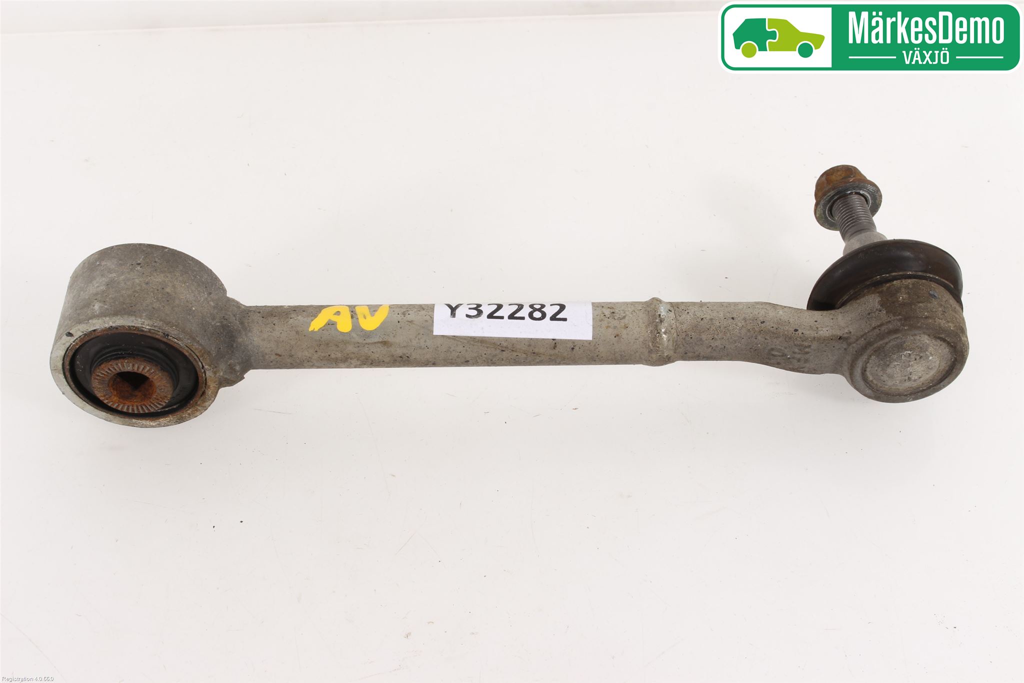 Toyota AVENSIS 16-18 Bärarm Bak Vänster