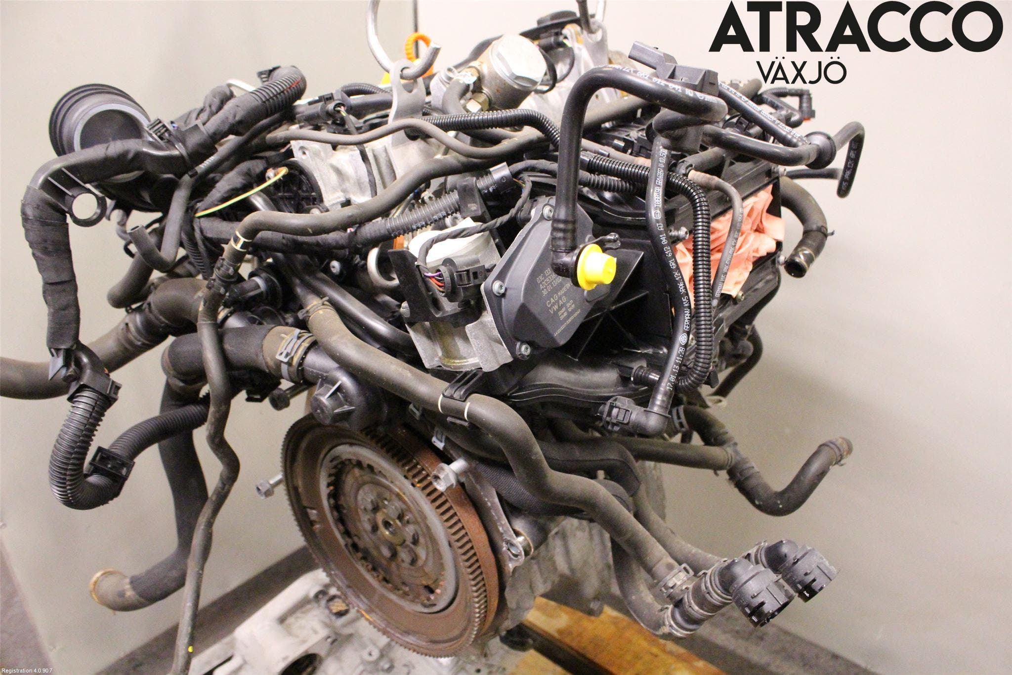 Audi A1/S1 11-18 Motor Bensin