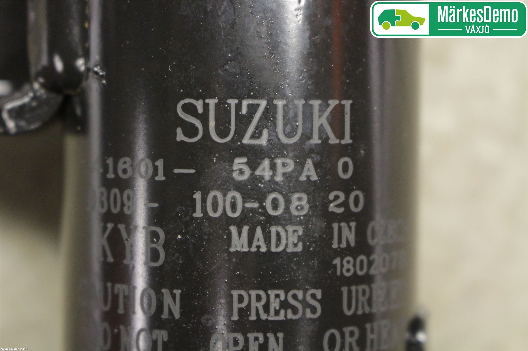 Suzuki VITARA 15- Fjäderben Fram Höger