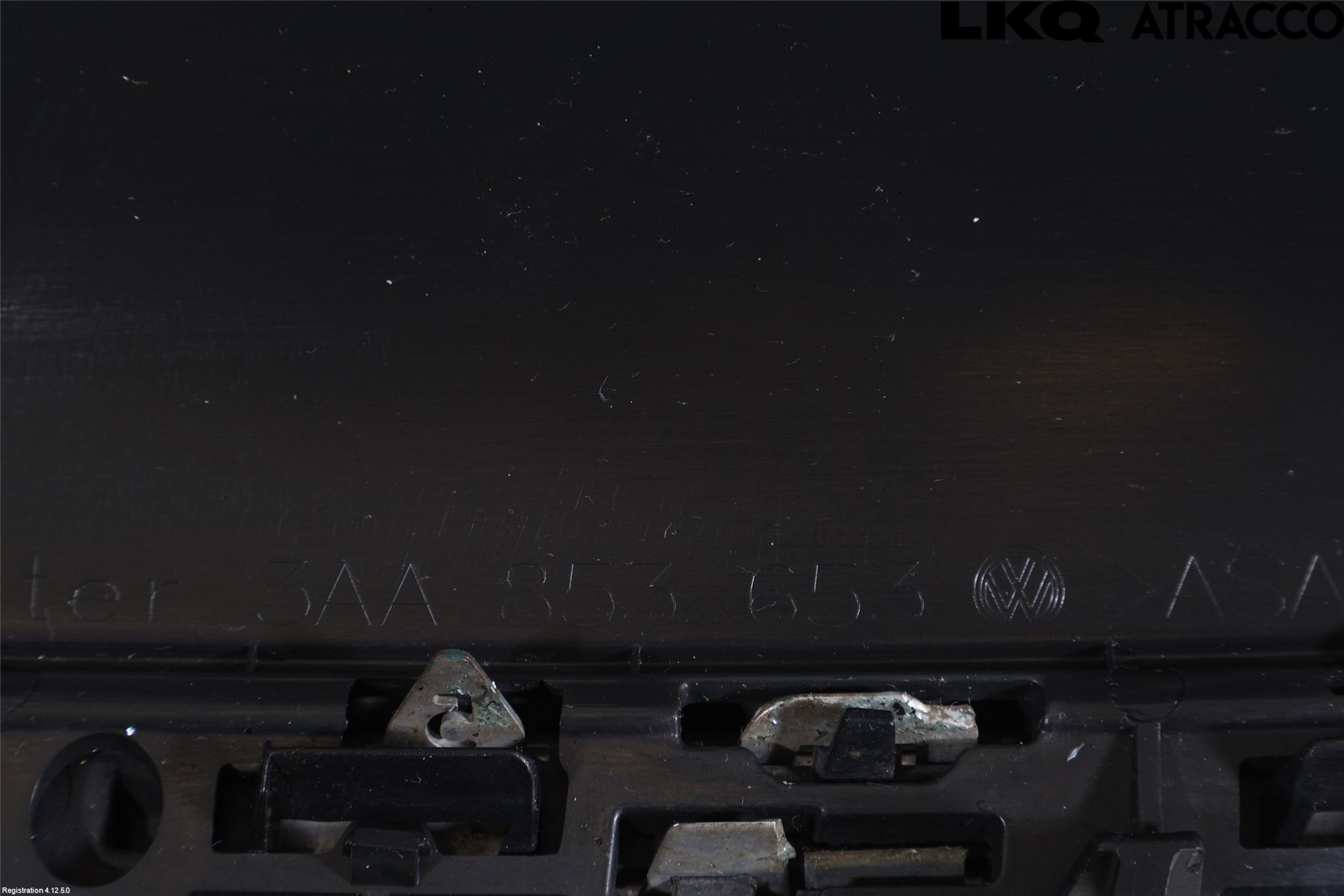 Volkswagen VW PASSAT 11-14 Grill Komp