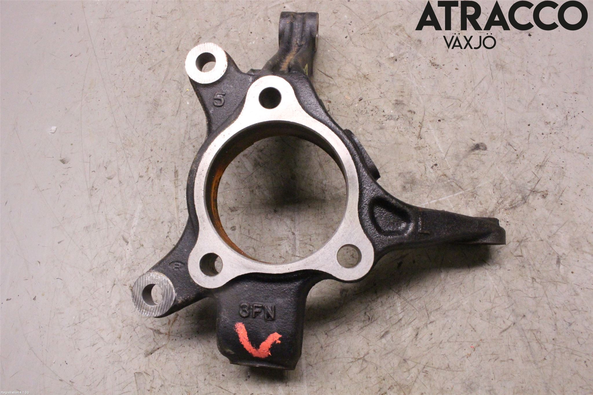 Suzuki SWIFT 17-24 Styrspindel Lagerhus Vä