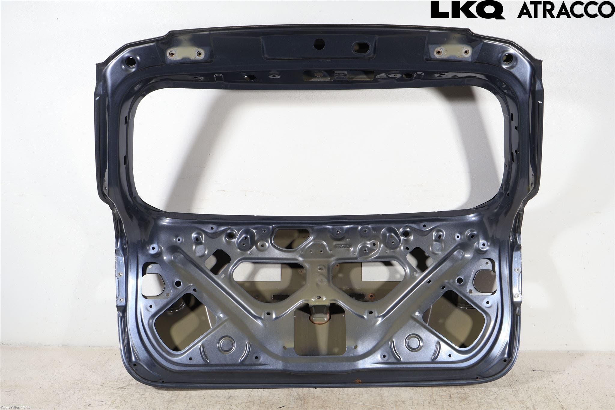 Toyota AVENSIS 09-15 Baklucka Kombi