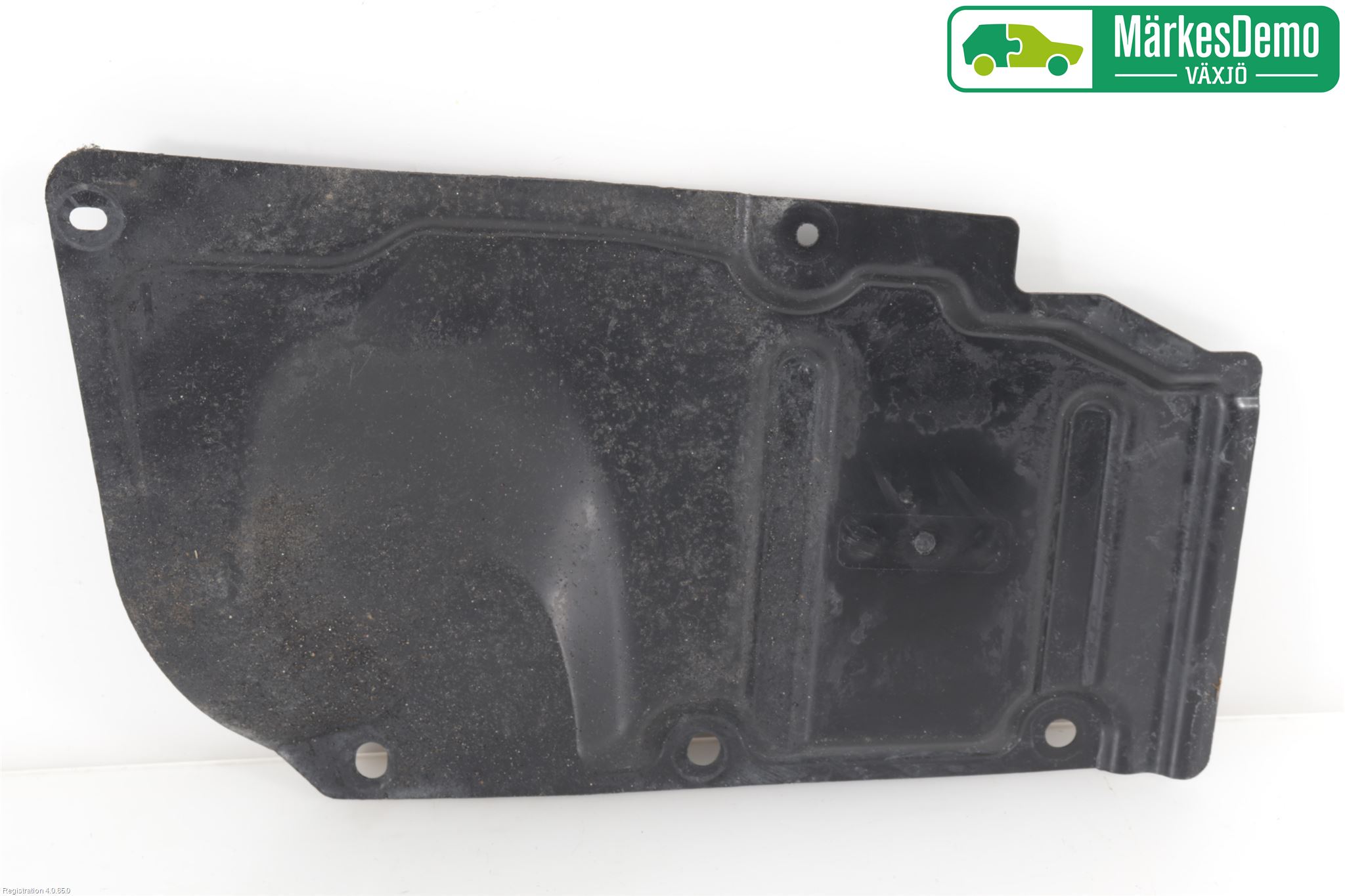 Toyota AURIS 13-19 Hasplåt Plåt-Plast