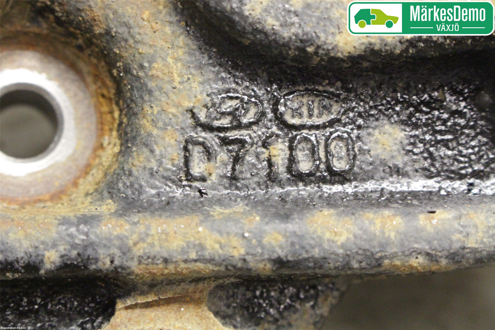 Hyundai TUCSON 05- Hjullagerhus-Spindel Vä B