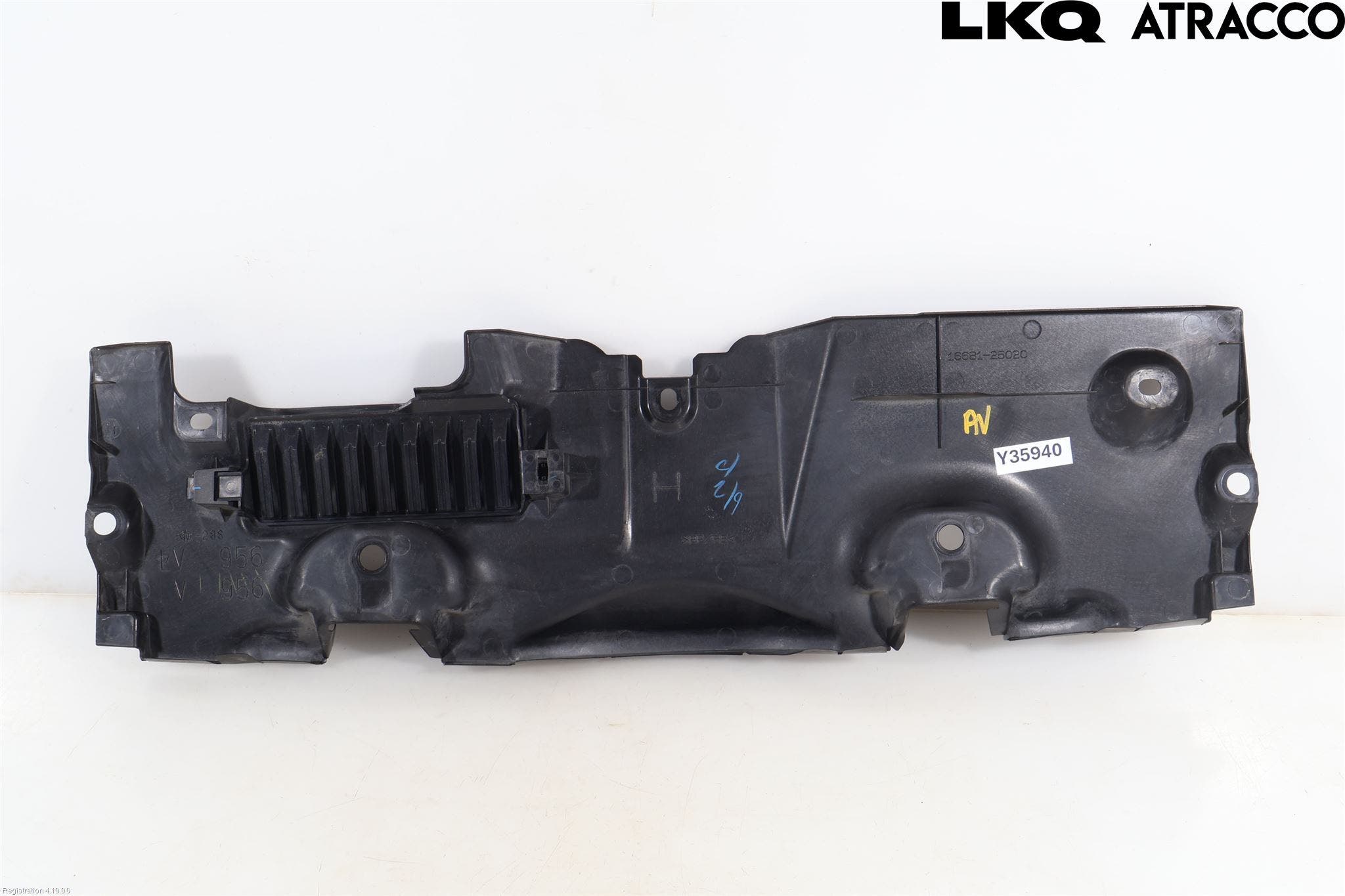 Toyota RAV4 19- Täckplast Front