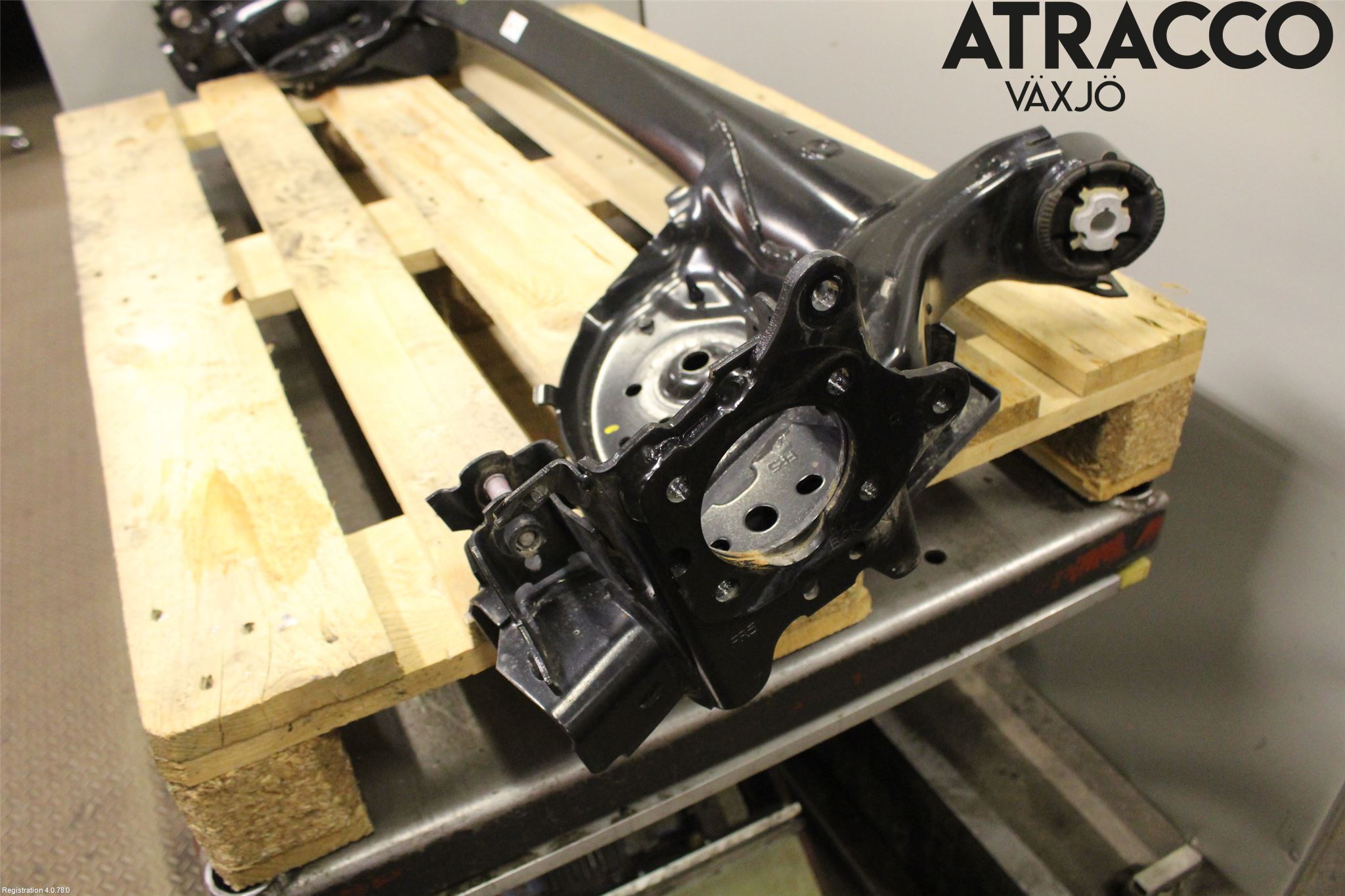 Mazda CX-30 20- Bakaxelbalk