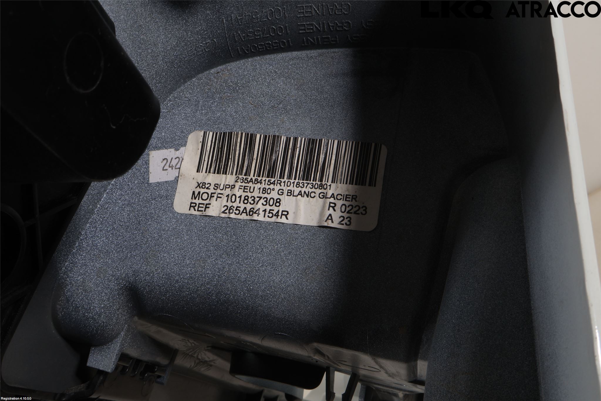 Nissan PRIMASTAR Bakljussarg