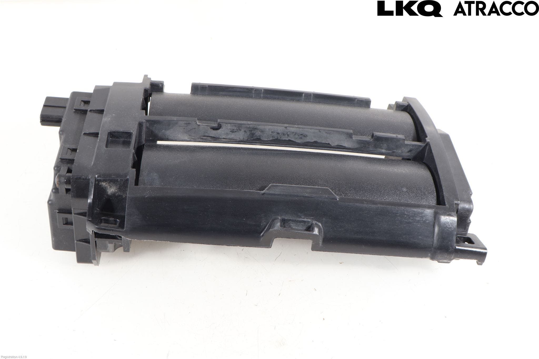 Hyundai IONIQ AE 17-22 Deflektor Plåt-Plast Kylning