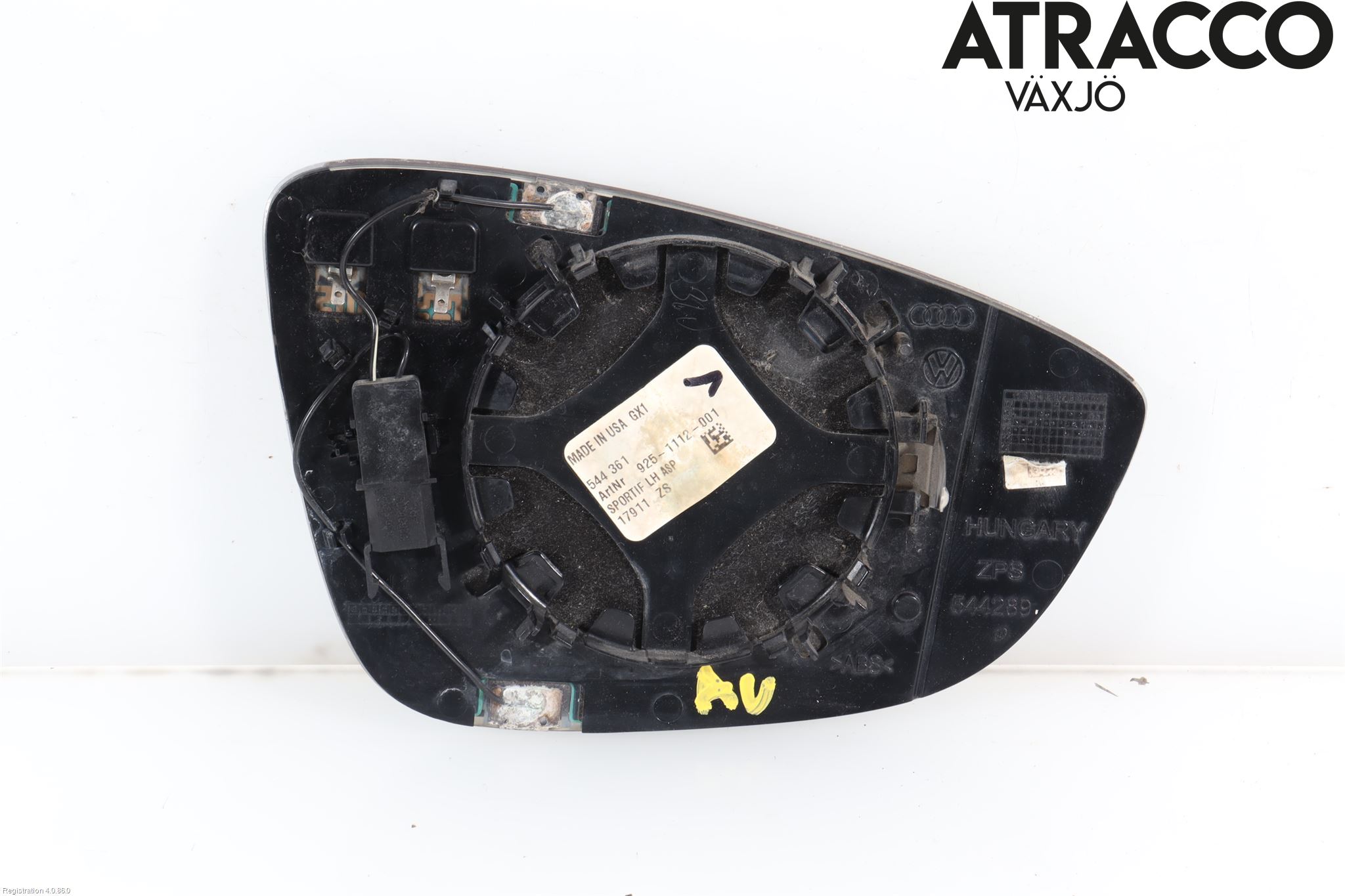 Volkswagen VW PASSAT 11-14 Spegelglas Vä