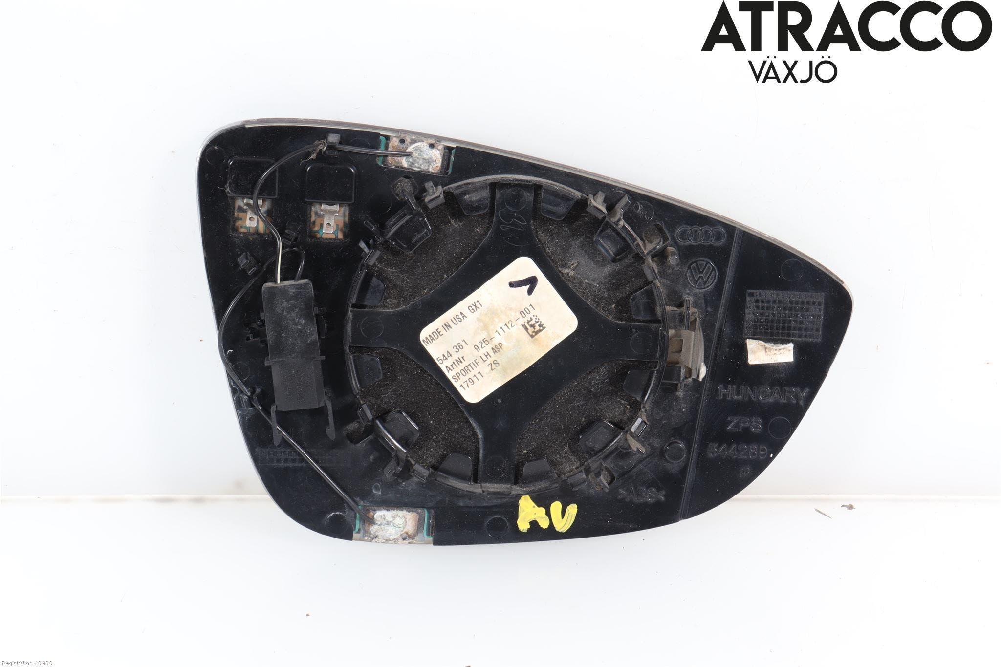 Volkswagen VW PASSAT 11-14 Spegelglas Vä