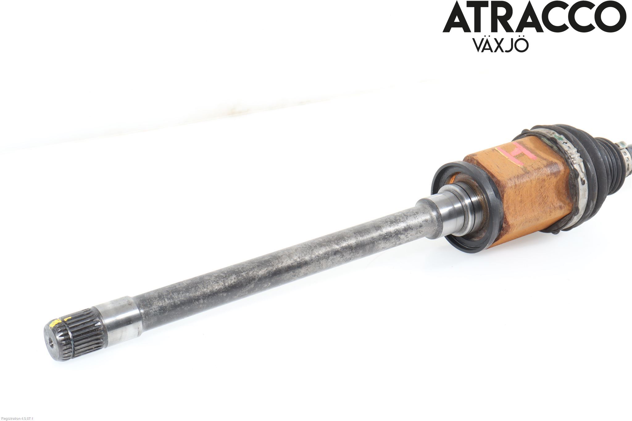 BMW X4 F26 14-18 Drivaxel Fram Höger