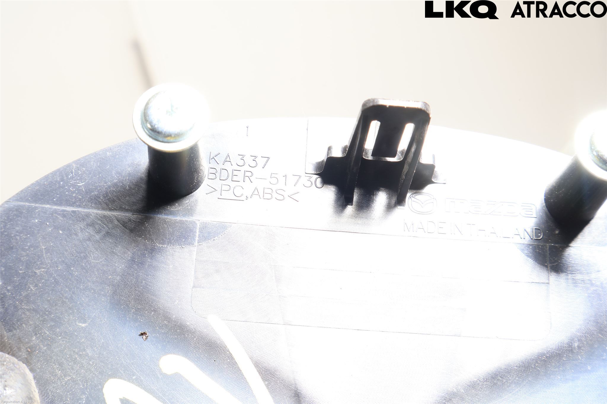 Mazda CX-30 20- Emblem