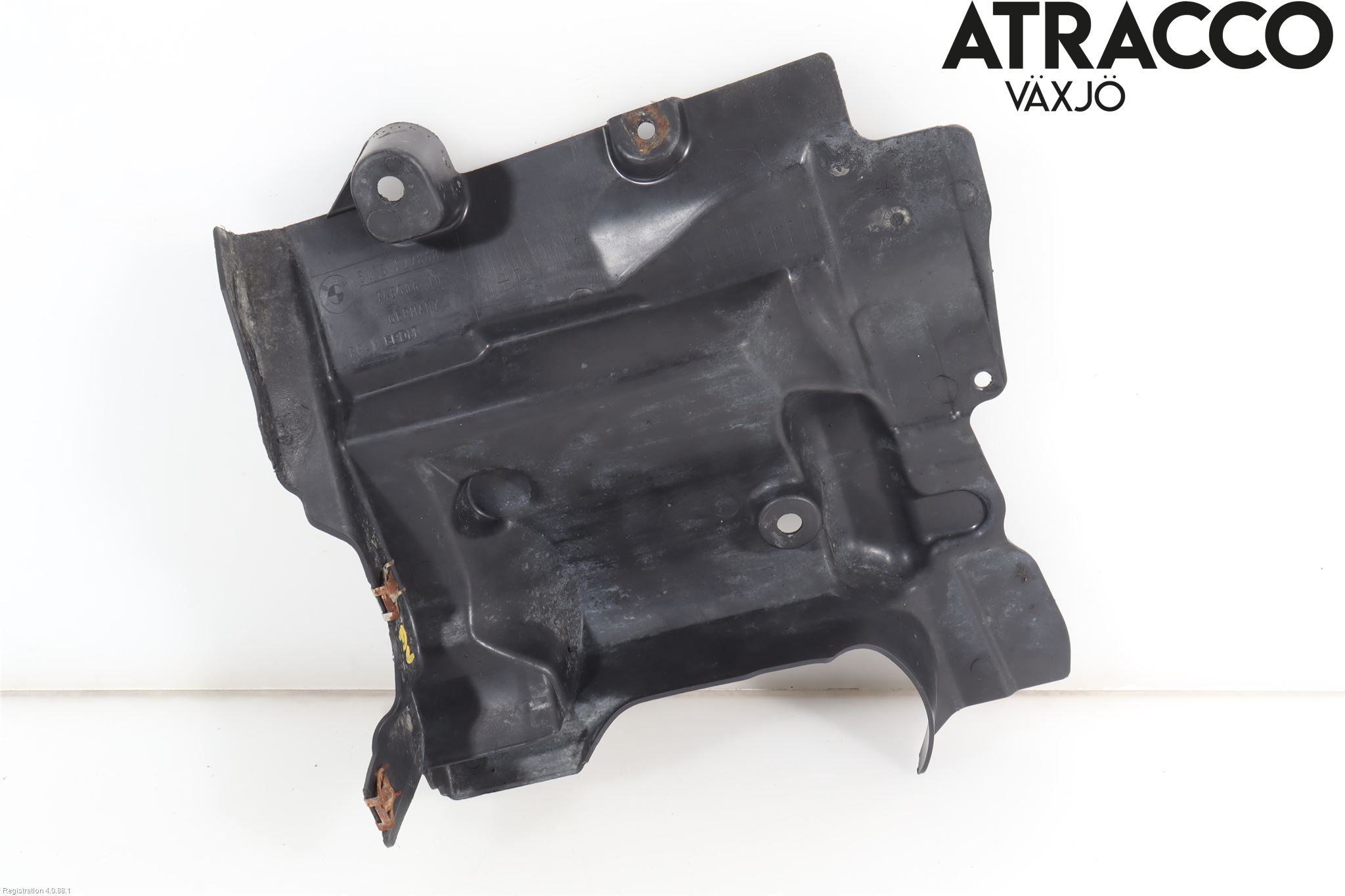 BMW 5 GT F07 09-17 Hasplåt Plåt-Plast