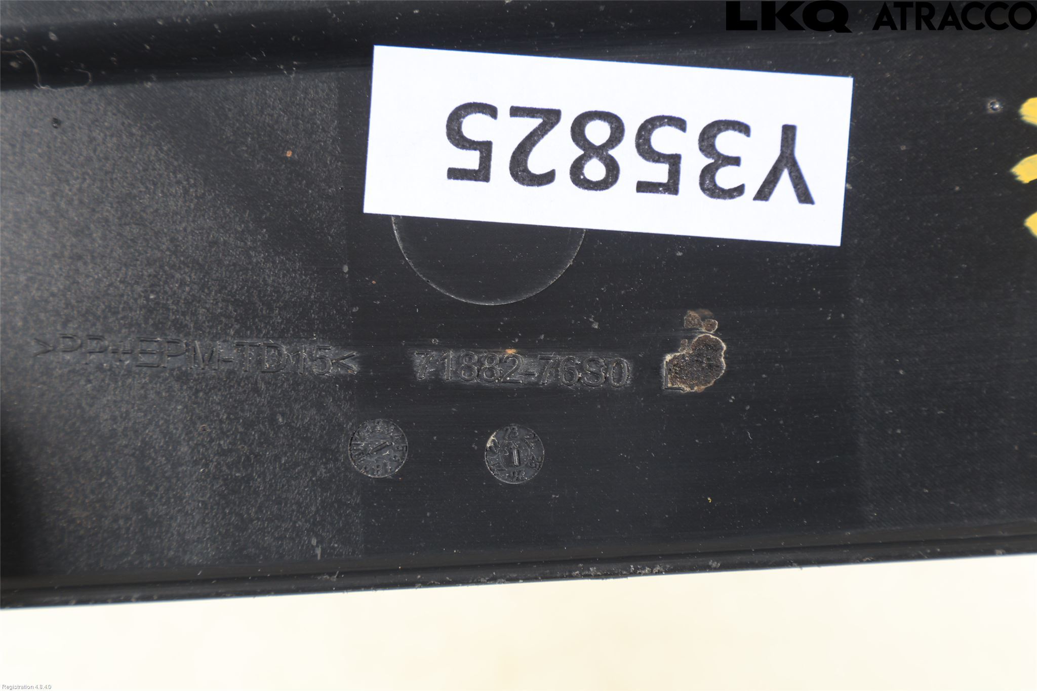 Suzuki VITARA 15- Hasplåt Plåt-Plast